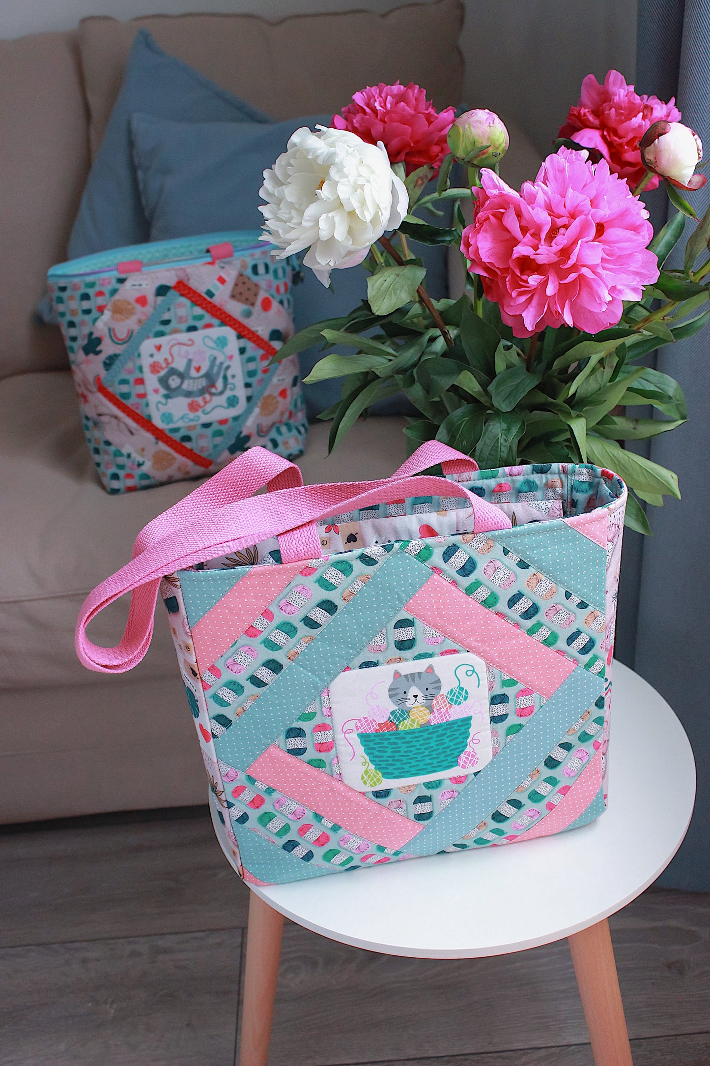 Handmade Patchwork Knitting & Crochet Project Bag – Yarn & Cat Design