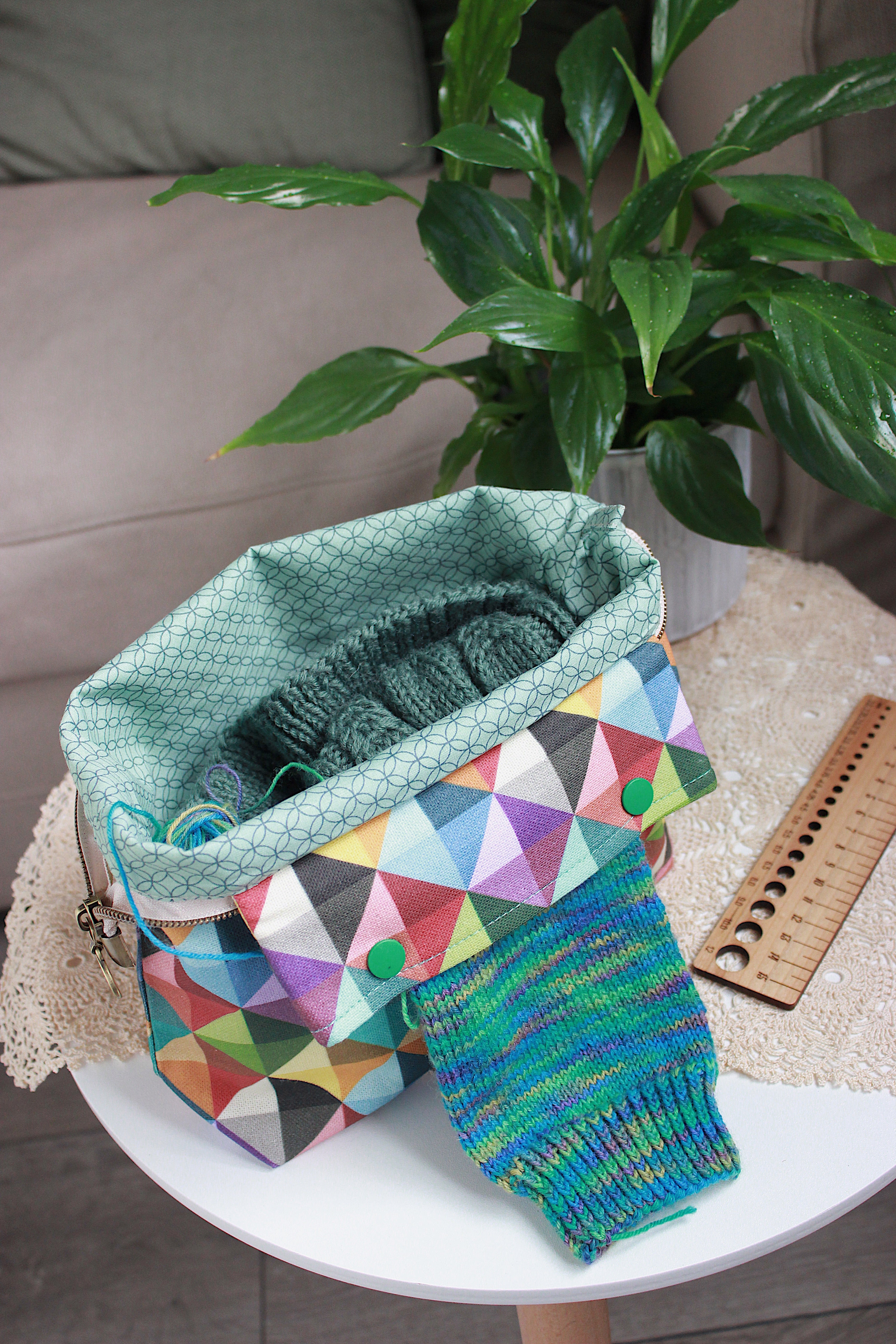 Vibrant Triangle Canvas Knitting Project Bag with Built-in DPN 