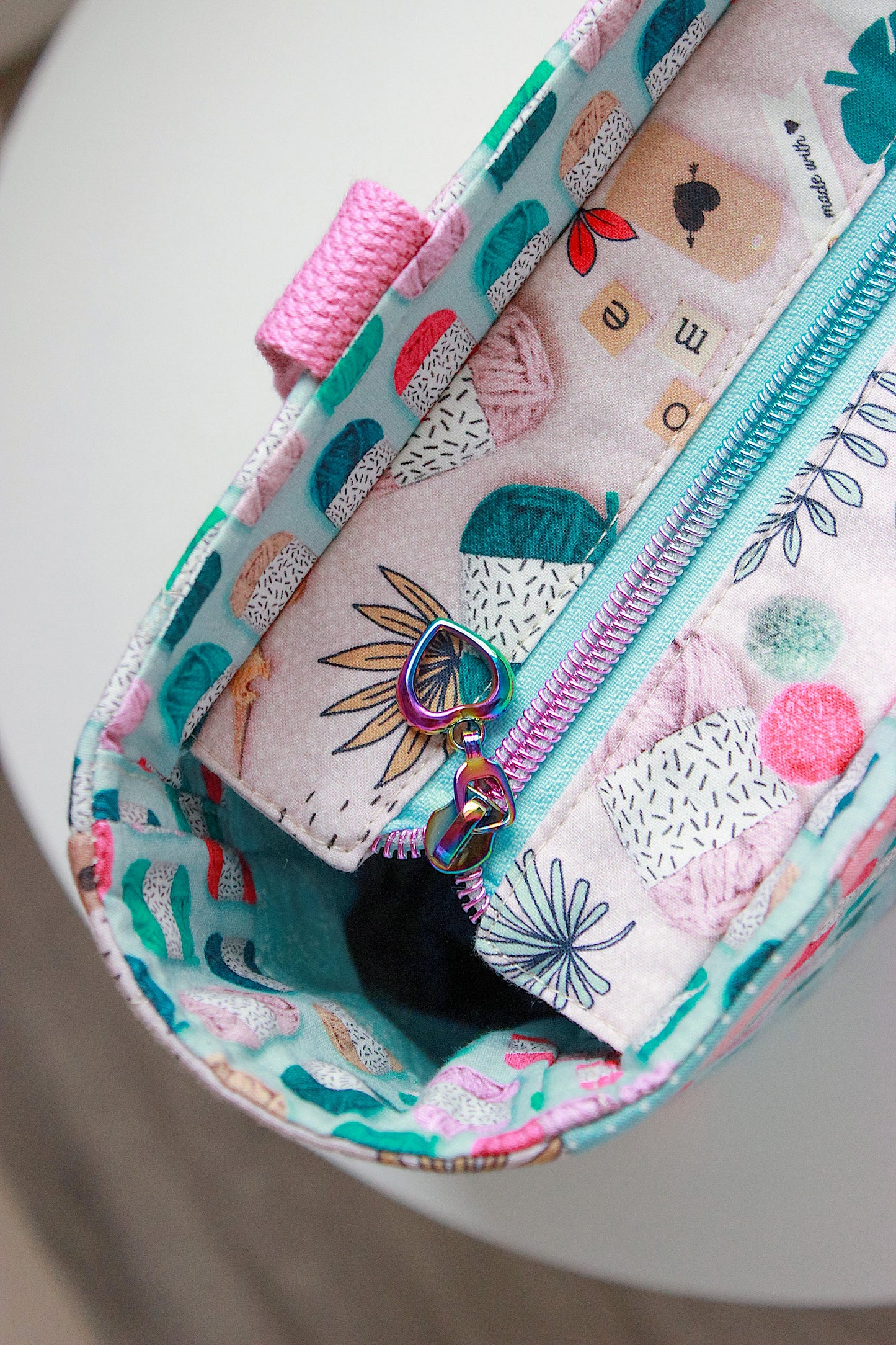Handmade Patchwork Knitting & Crochet Project Bag – Yarn & Cat Design