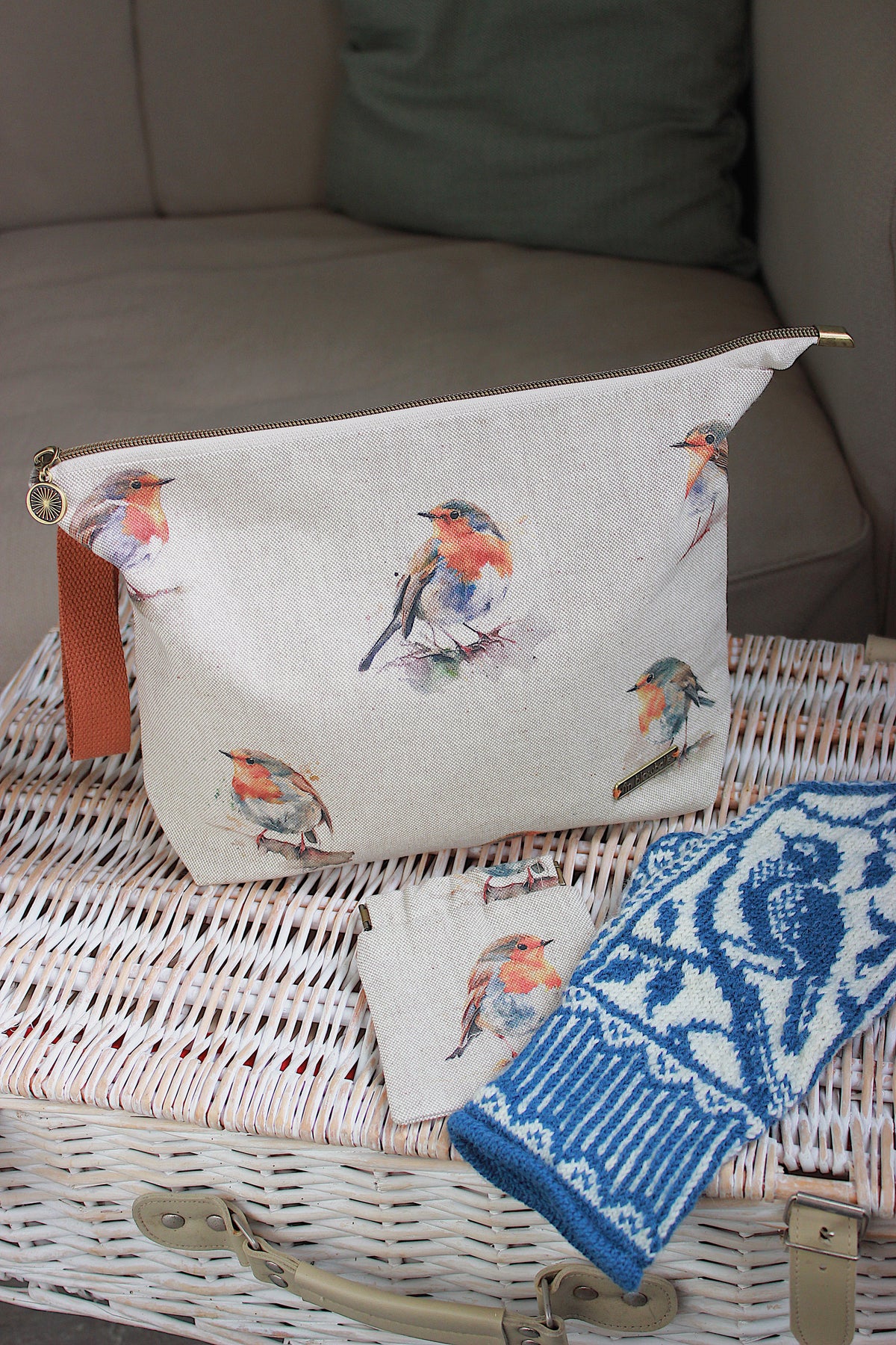 Knitting Project Bag with Built-in 20cm 8” DPN Holder & Matching Squeeze Purse | Robins Printed Digital Canvas Fabric | Christmas