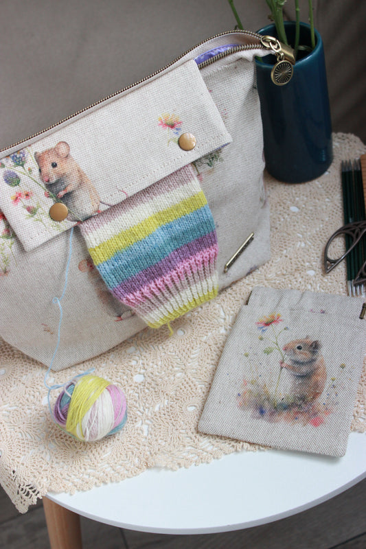 Knitting Project Bag with Built-in DPN Holder & Matching Squeeze Purse | Hamsters Printed Digital Canvas Fabric