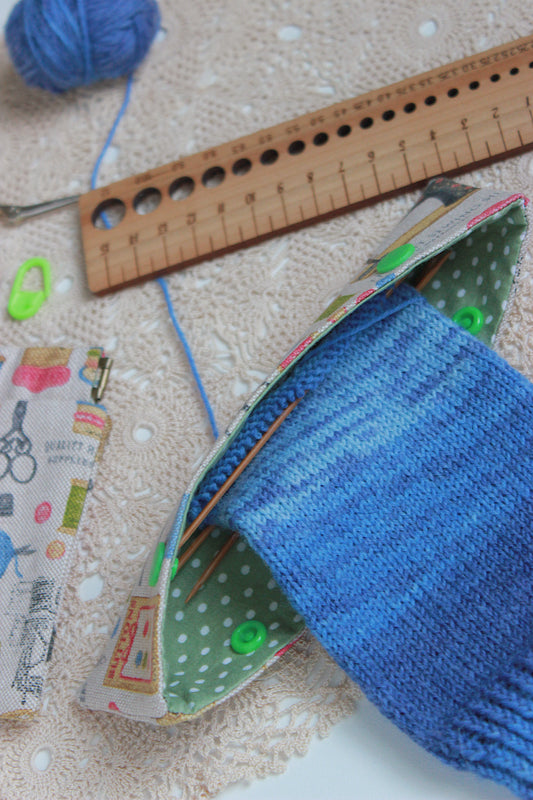 Knitting DPN holder & Squeeze Purse