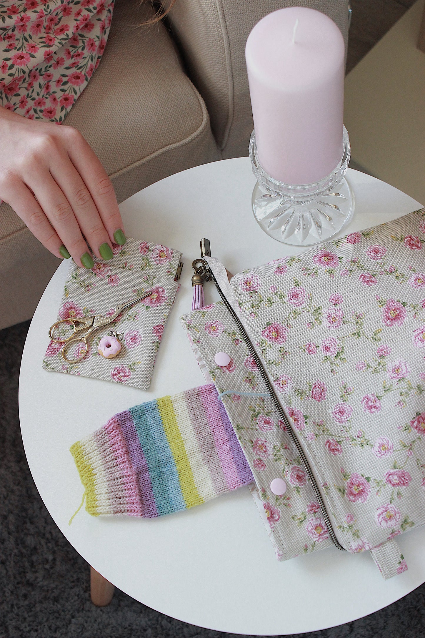 Knitting Project Bag with Built-in DPN Holder & Matching Squeeze Purse