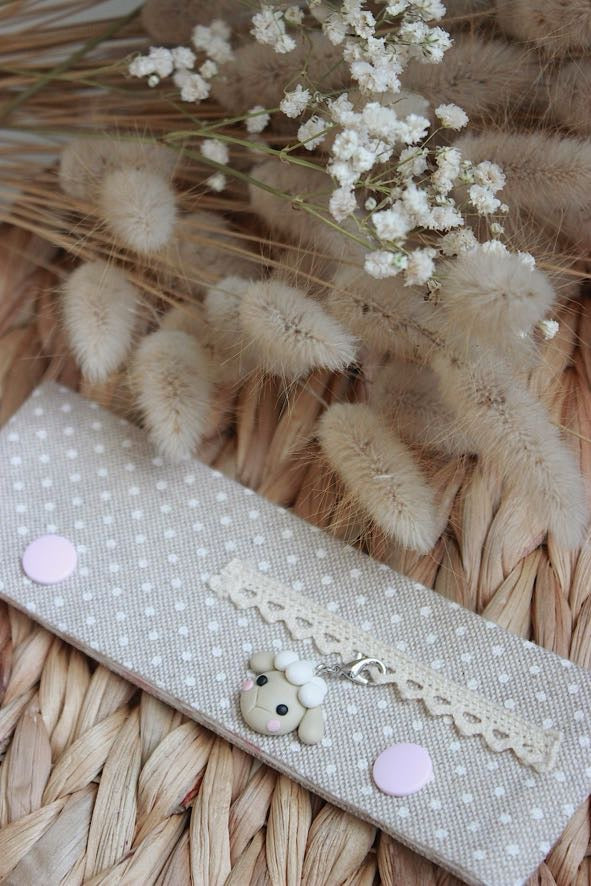 Beige DPN Holder