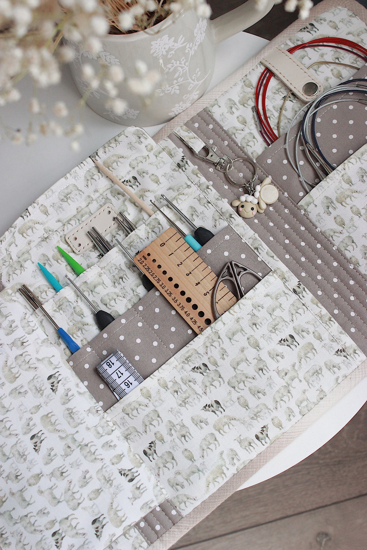 Sheep Allover Folded Knitting Needle Case
