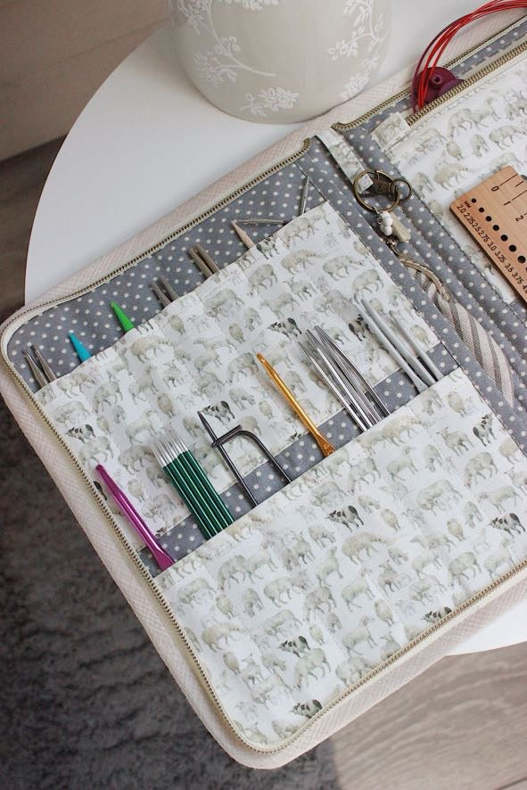 Sheep Allover Zipper Knitting Needle Case
