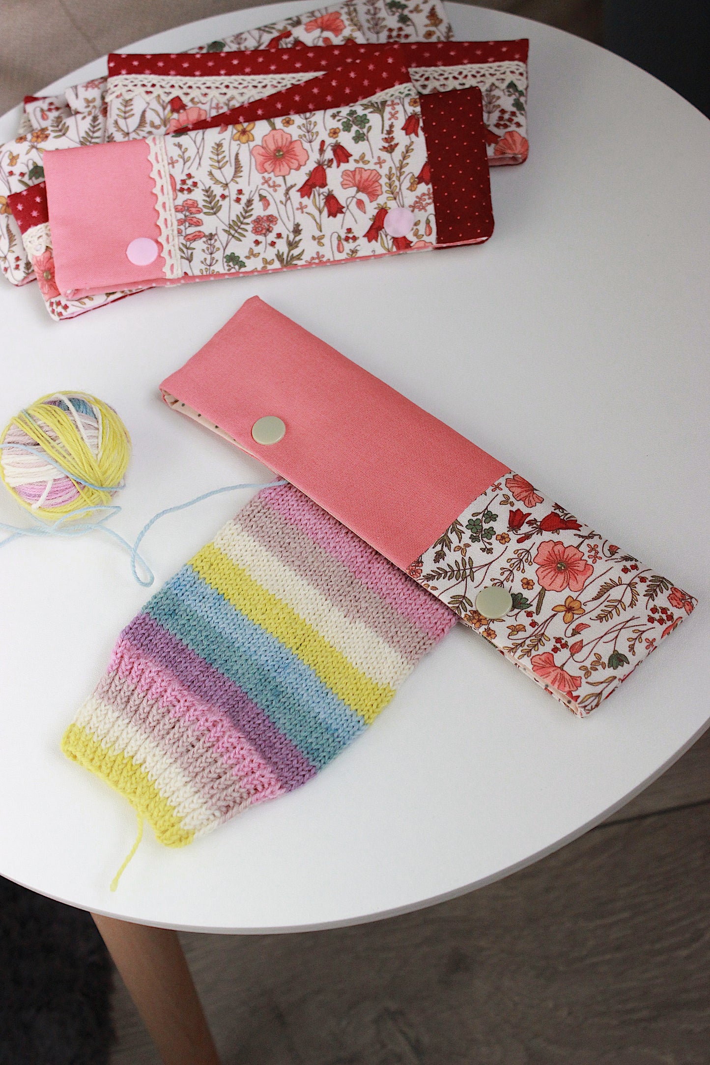 Floral DPN Holder – Handmade Knitting Needle Case for Double-Pointed Needles