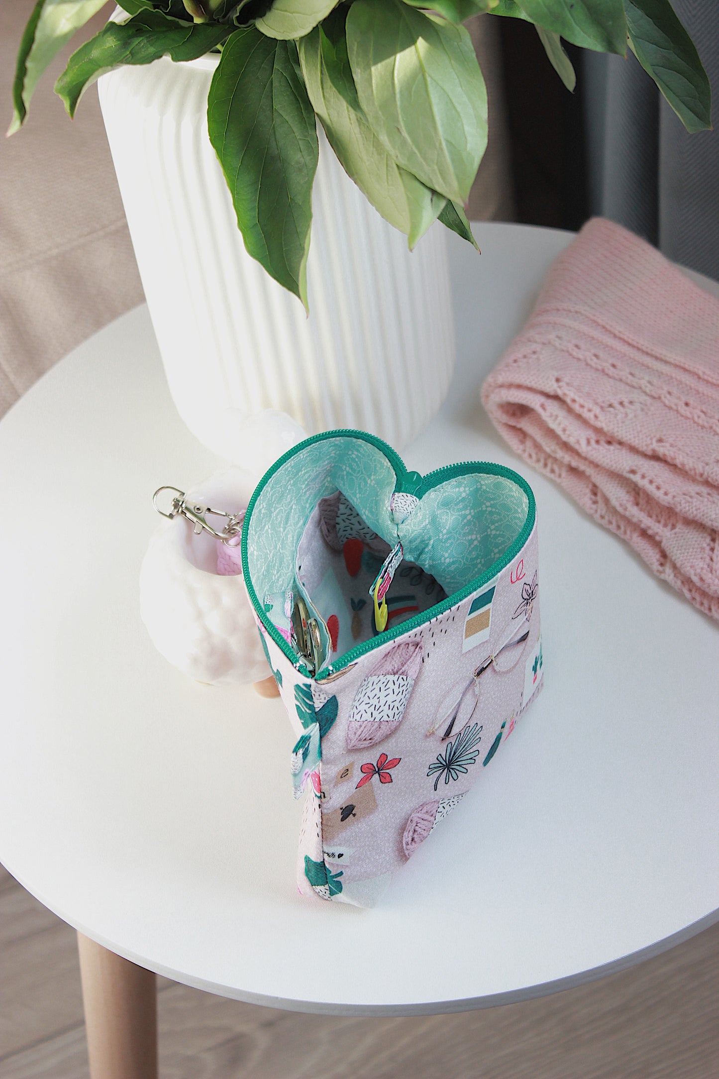 "Love DIY" Zipper Notions Pouch