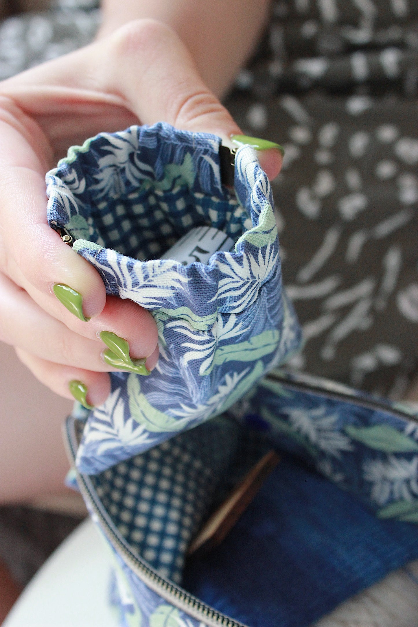 Knitting Project Bag with Built-in DPN Holder & Matching Squeeze Purse