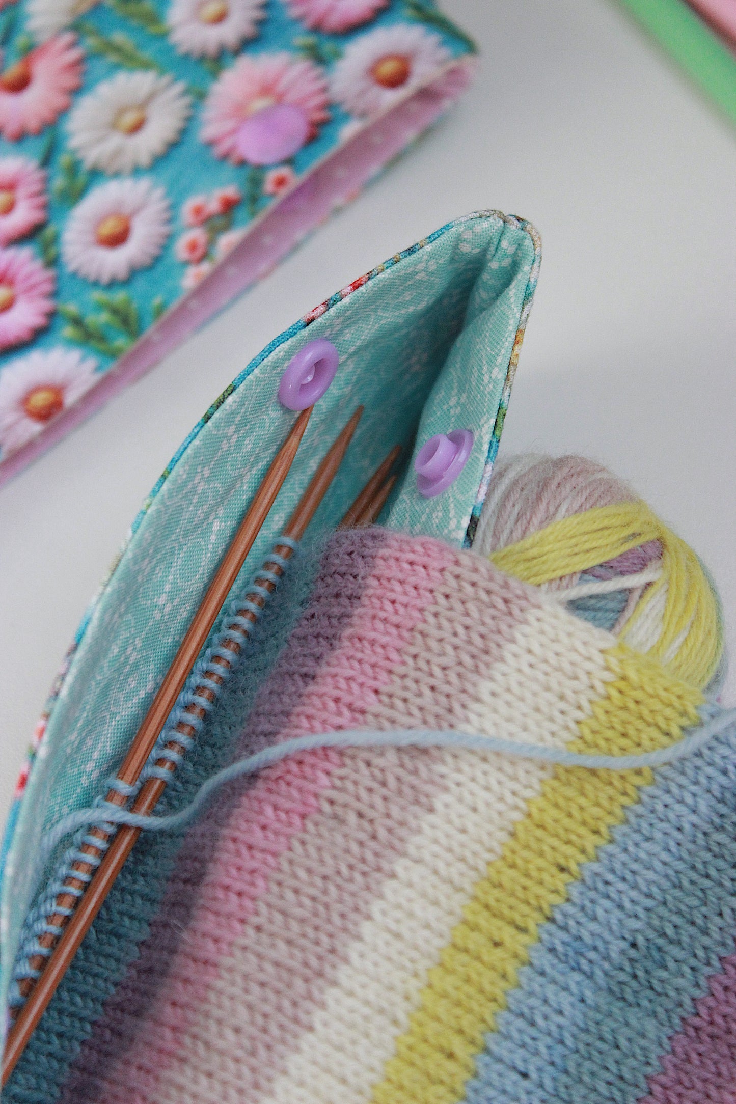 Embroidery Look Floral DPN/Crochet Hook Holder