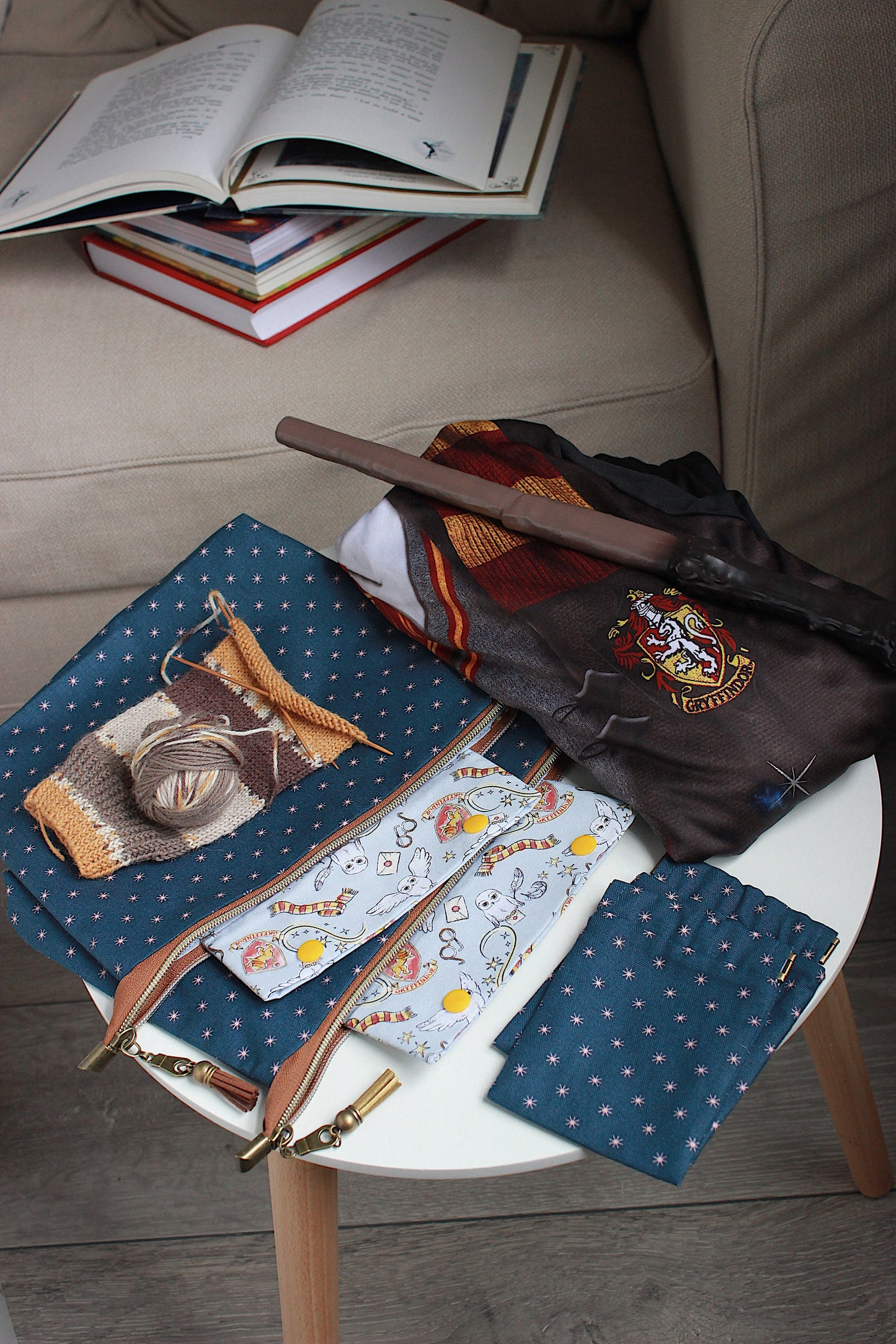 Hermione's Knitting Project Bag with Built-in DPN Holder & Matching Squeeze Purse