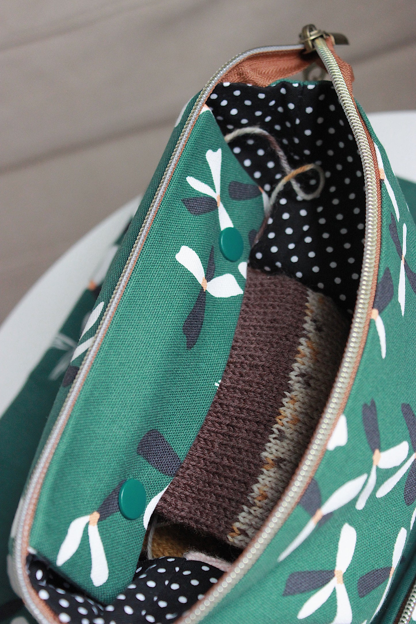 Green Knitting Project Bag with Built-in DPN Holder