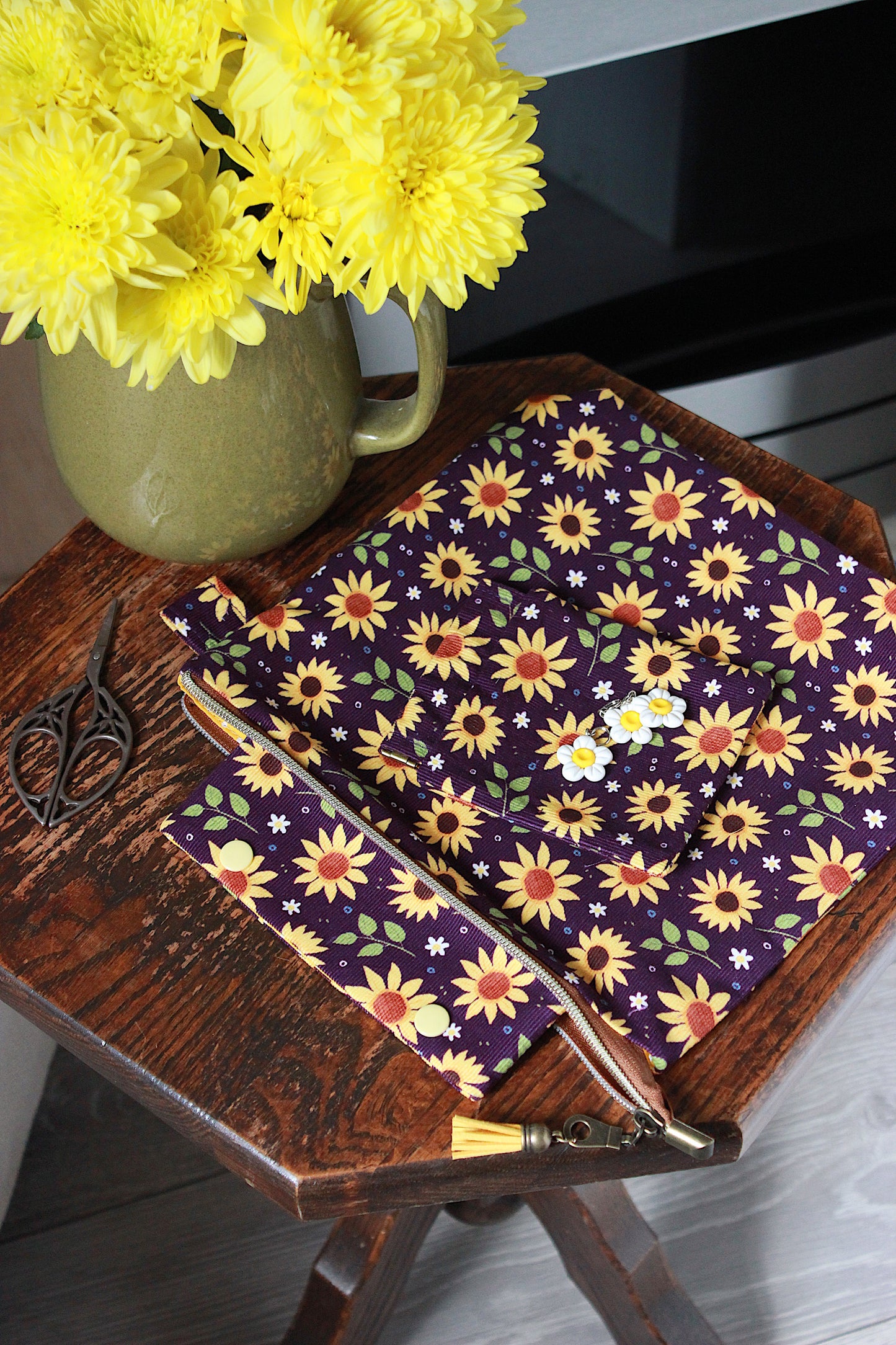Yellow Flowers Knitting Project Bag with Built-in DPN Holder & Matching Squeeze Purse