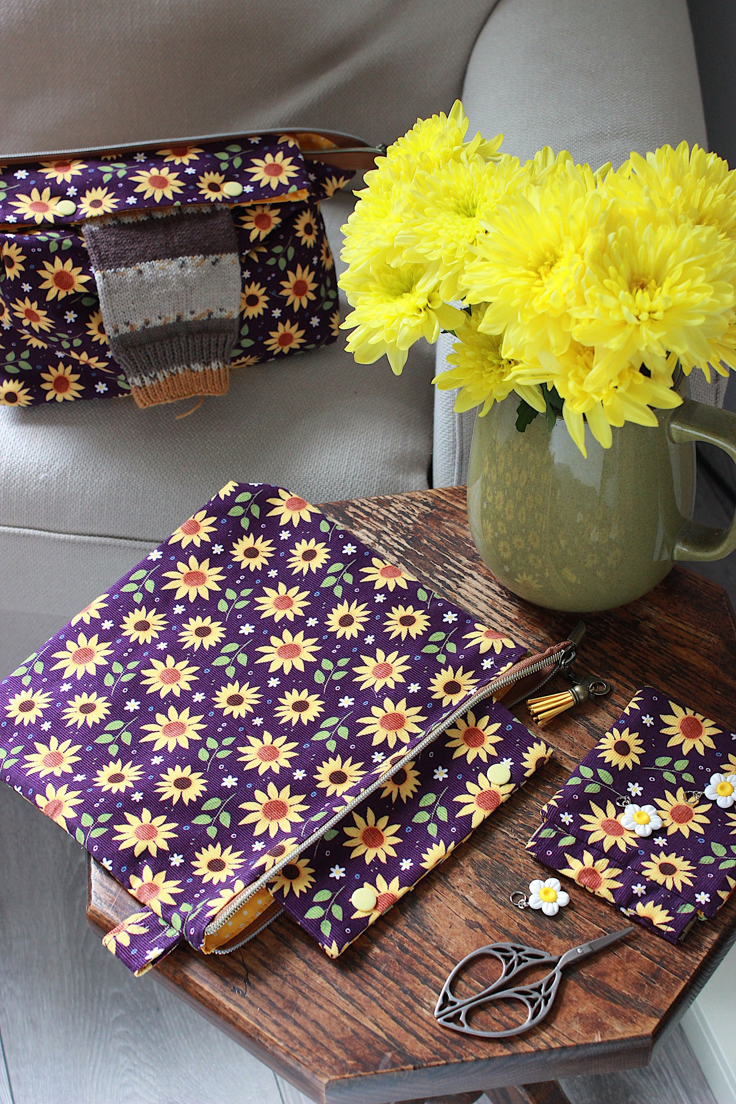 Yellow Flowers Knitting Project Bag with Built-in DPN Holder & Matching Squeeze Purse