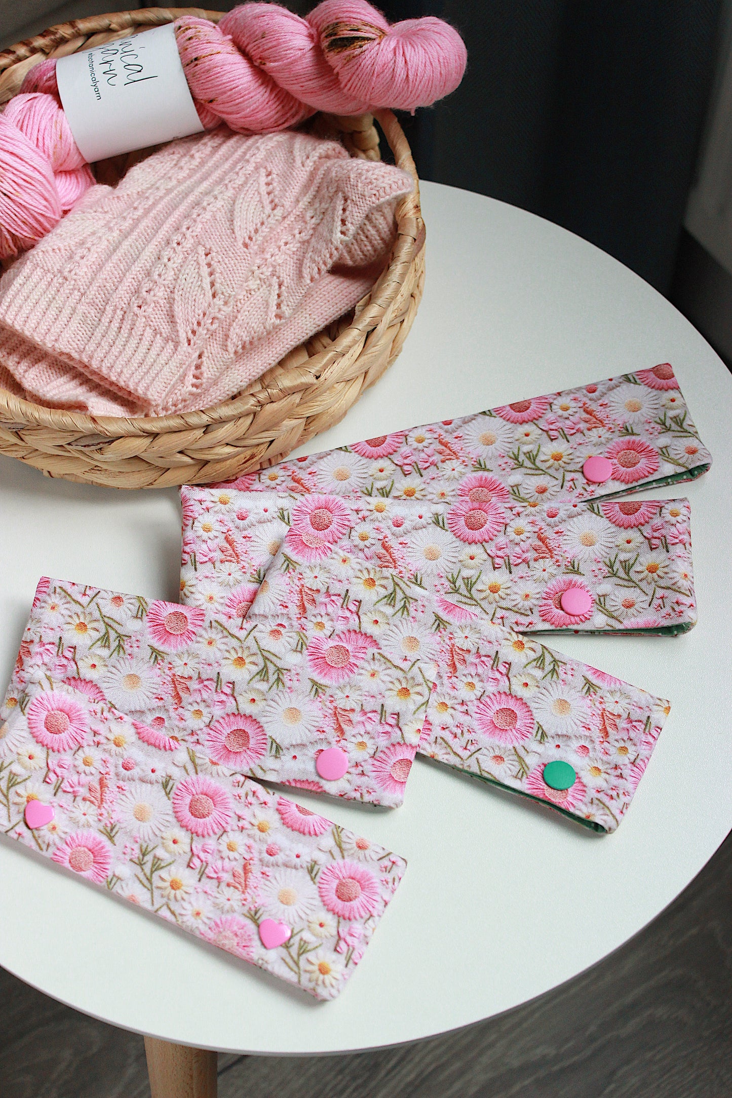 Embroidery Look Pink Floral DPN/Crochet Hook Holder