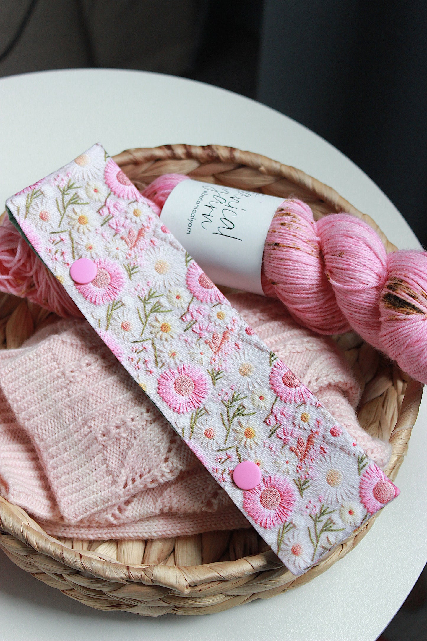Embroidery Look Pink Floral DPN/Crochet Hook Holder