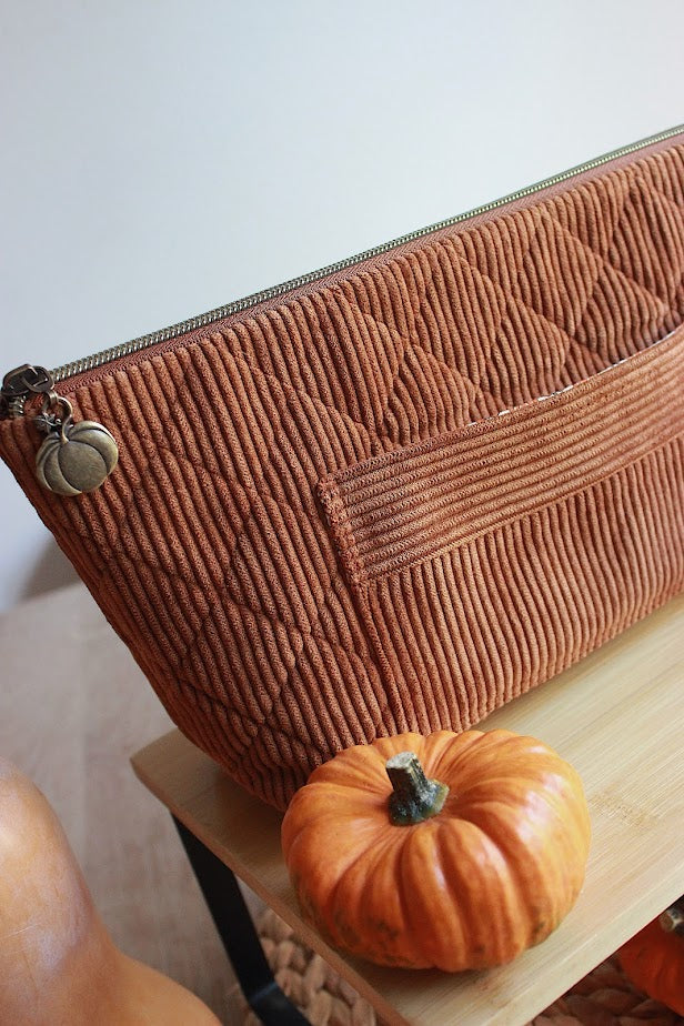 Quilted Ginger Corduroy Zipper Project Bag