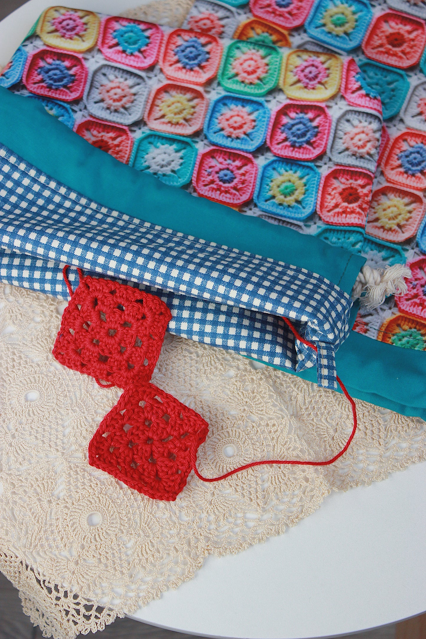 Vibrant 3D Look Granny Squares Drawstring Project Bag
