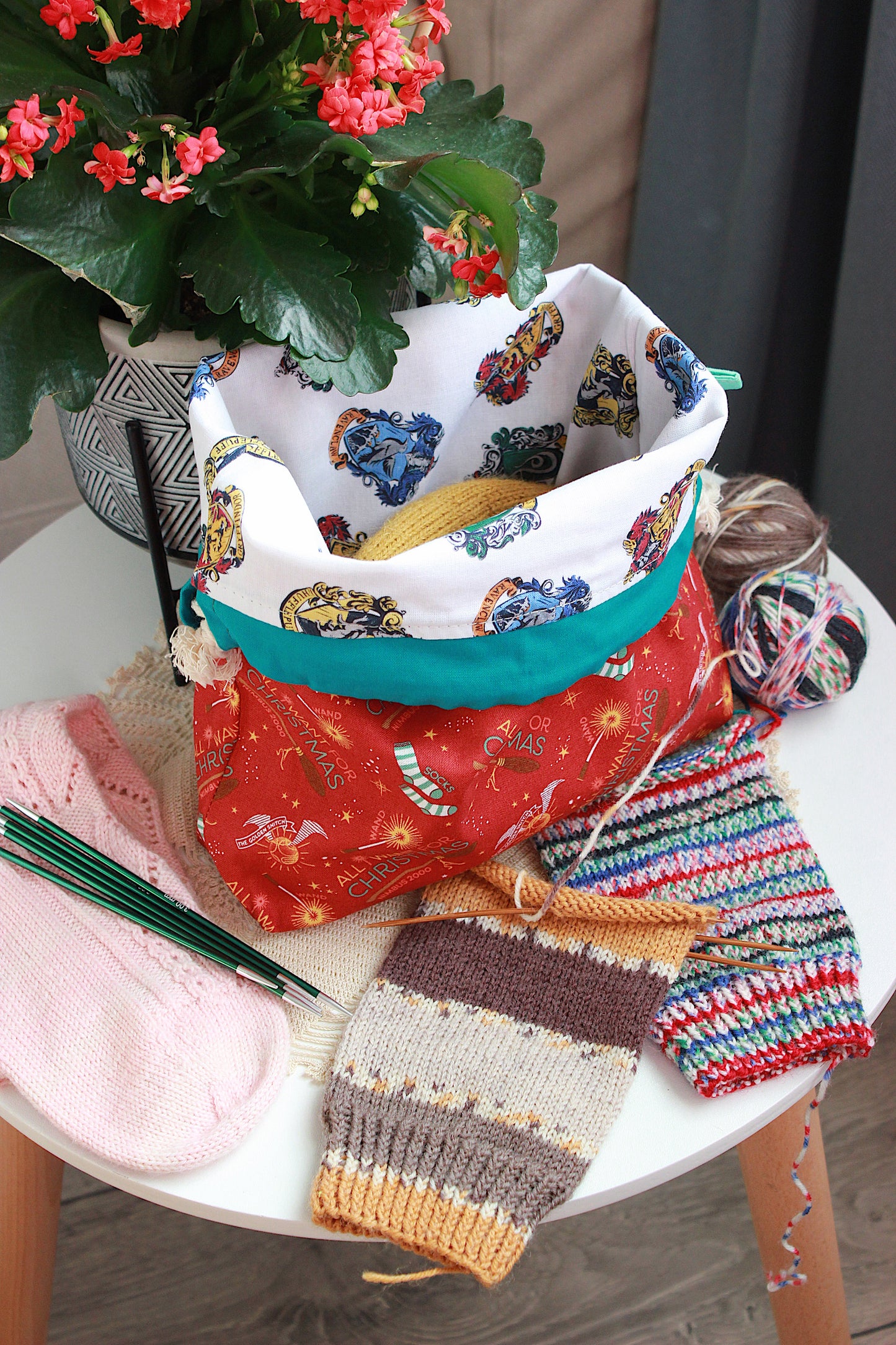 Christmas & Magic Project Bag – Reusable Harry Potter Knitting Gift Bag | Sustainable Craft Storage
