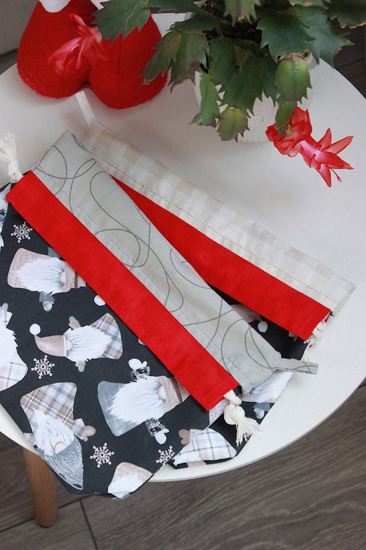 Reusable Christmas Project Bag for Crafters - Drawstring Gift Bag for Yarn, Knitting & Crochet