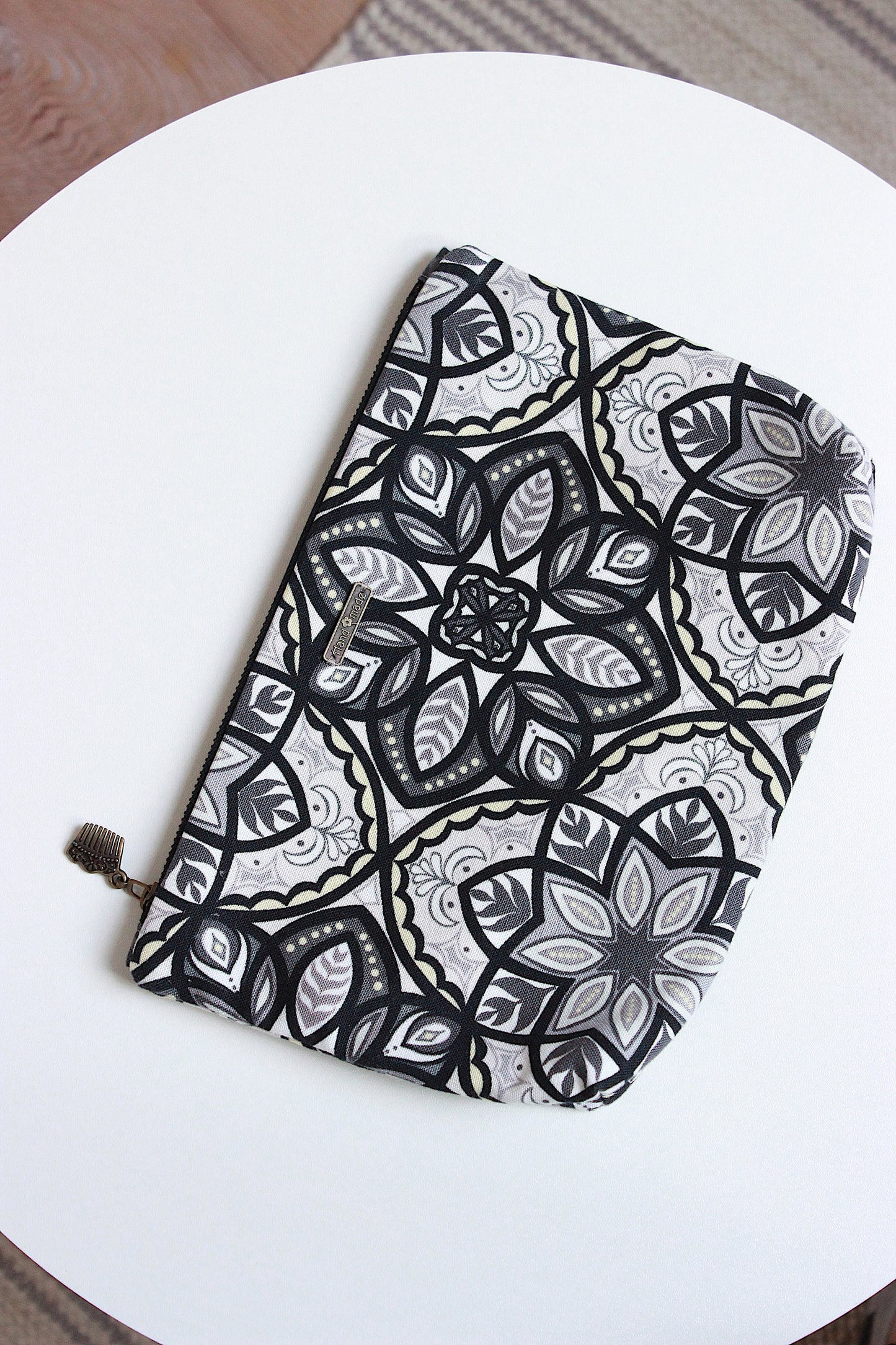 👜 Black & Grey Geometric Canvas Project Bag & Zipper Pouch