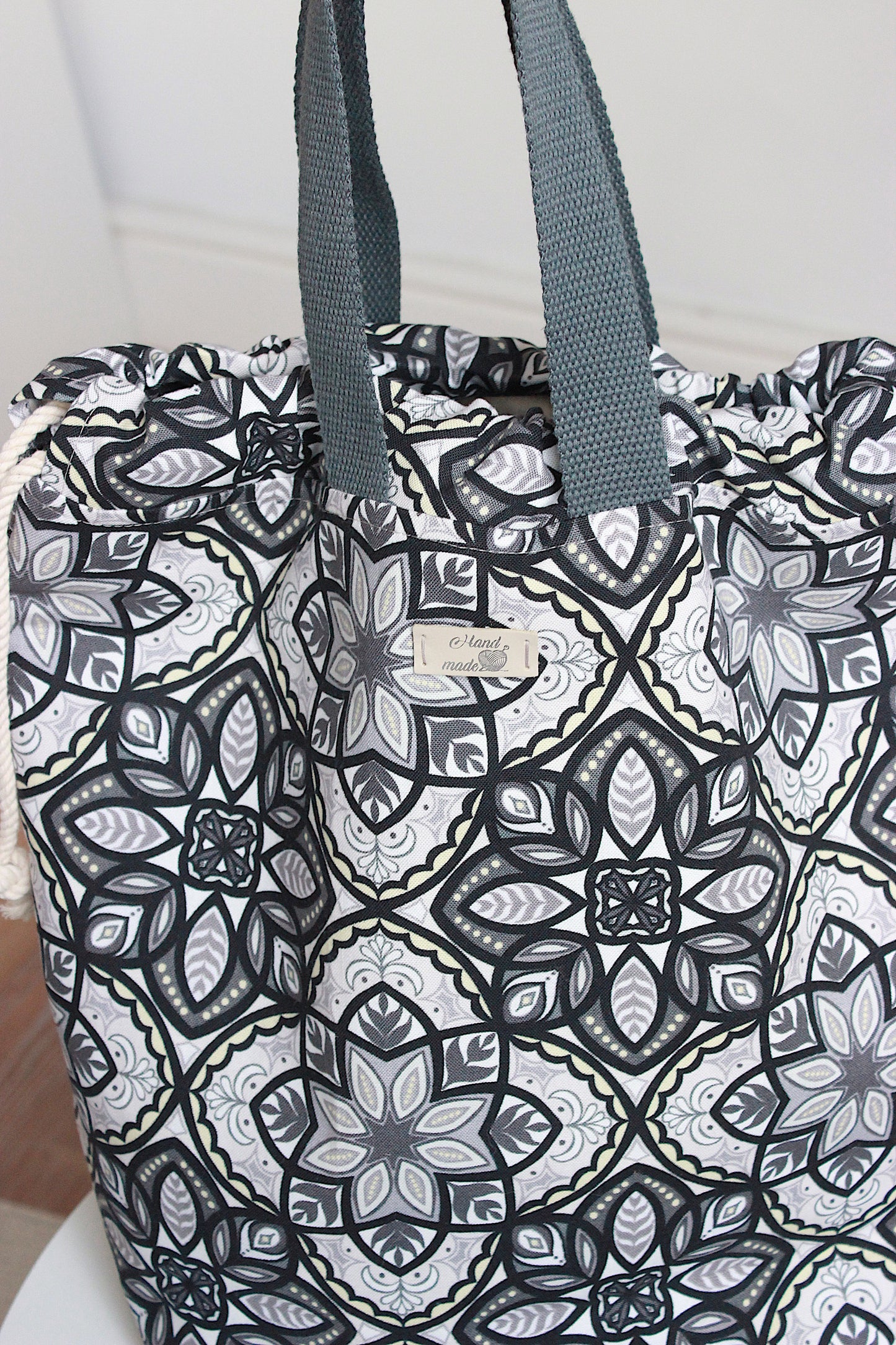 👜 Black & Grey Geometric Canvas Project Bag & Zipper Pouch