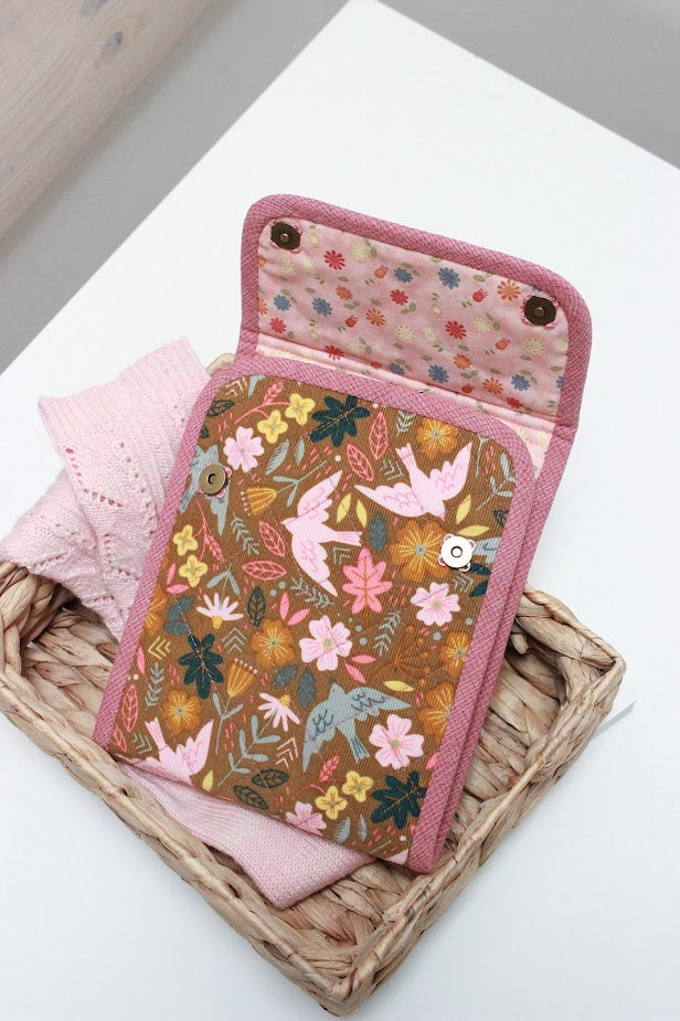 Floral Circular Knitting Needle Organiser