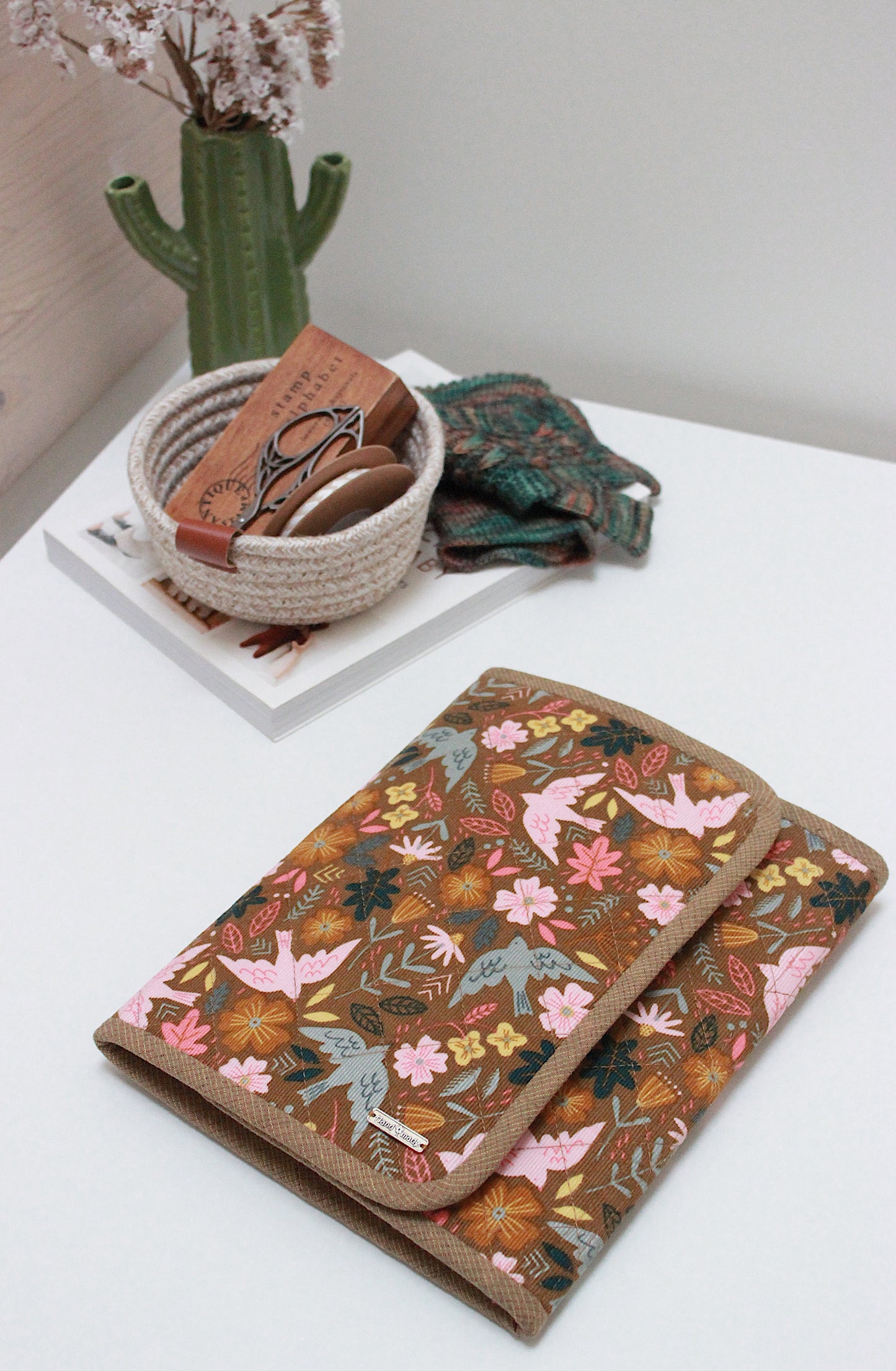Spring Vibes Knitting Needles Organaiser