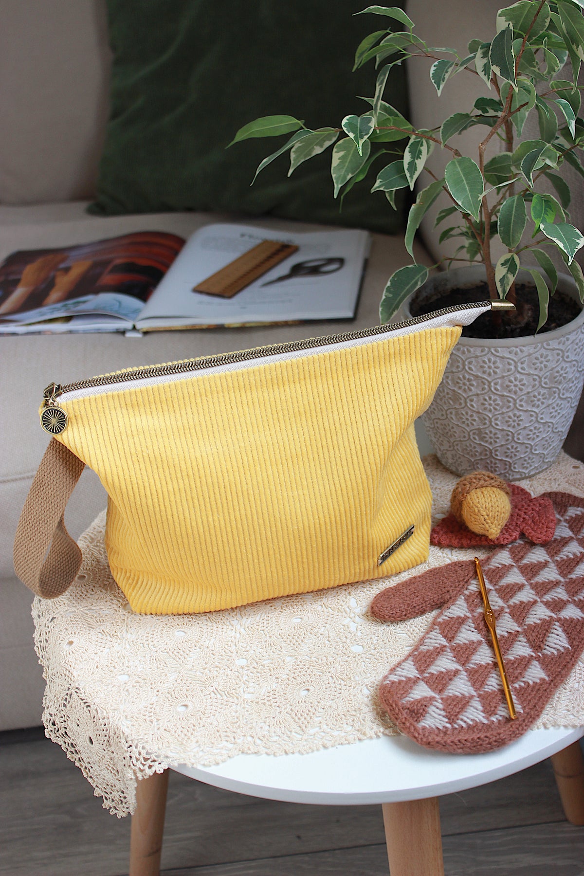 Yellow Corduroy Knitting Project Bag with Built-in Needle Holder & Matching Squeeze Purse |Handmade To Order