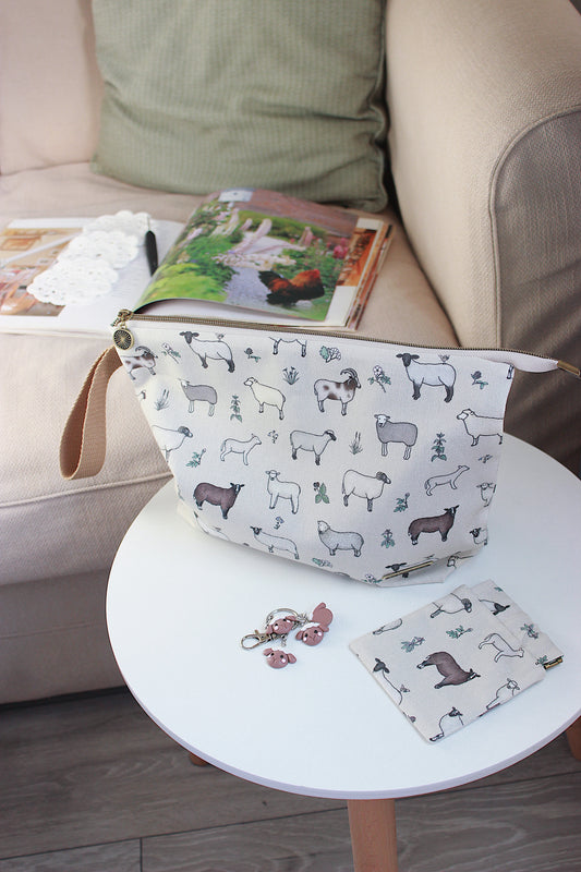 Knitting Project Bag with Built-in 20cm 8” DPN Holder & Matching Squeeze Purse | Sheep Printed Digital Cotton Fabric