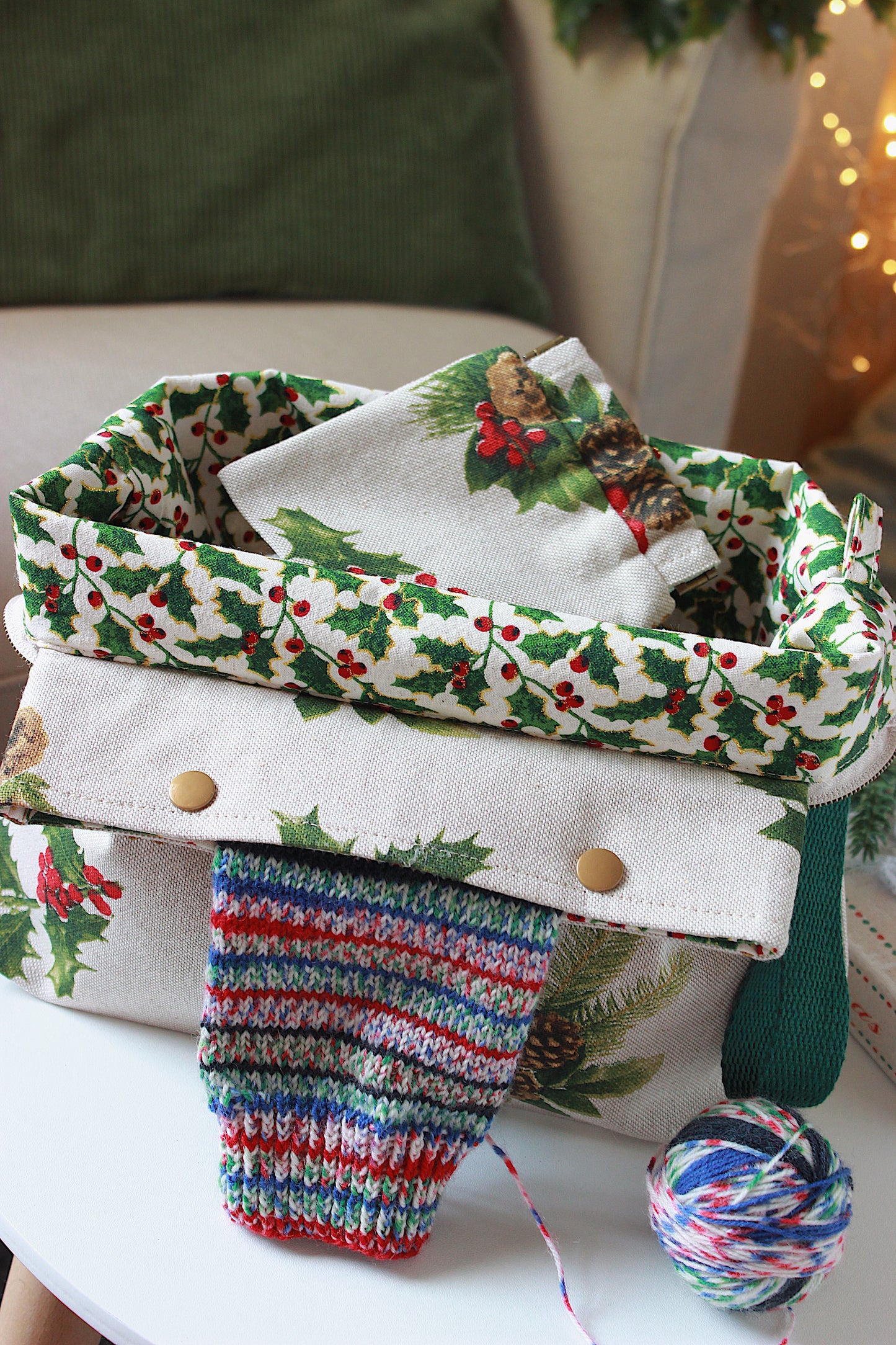 Christmas Knitting Project Bag with Built-in 20cm 8” Needle Holder | Printed Digital Canvas Fabric | Glitter Cotton Lining