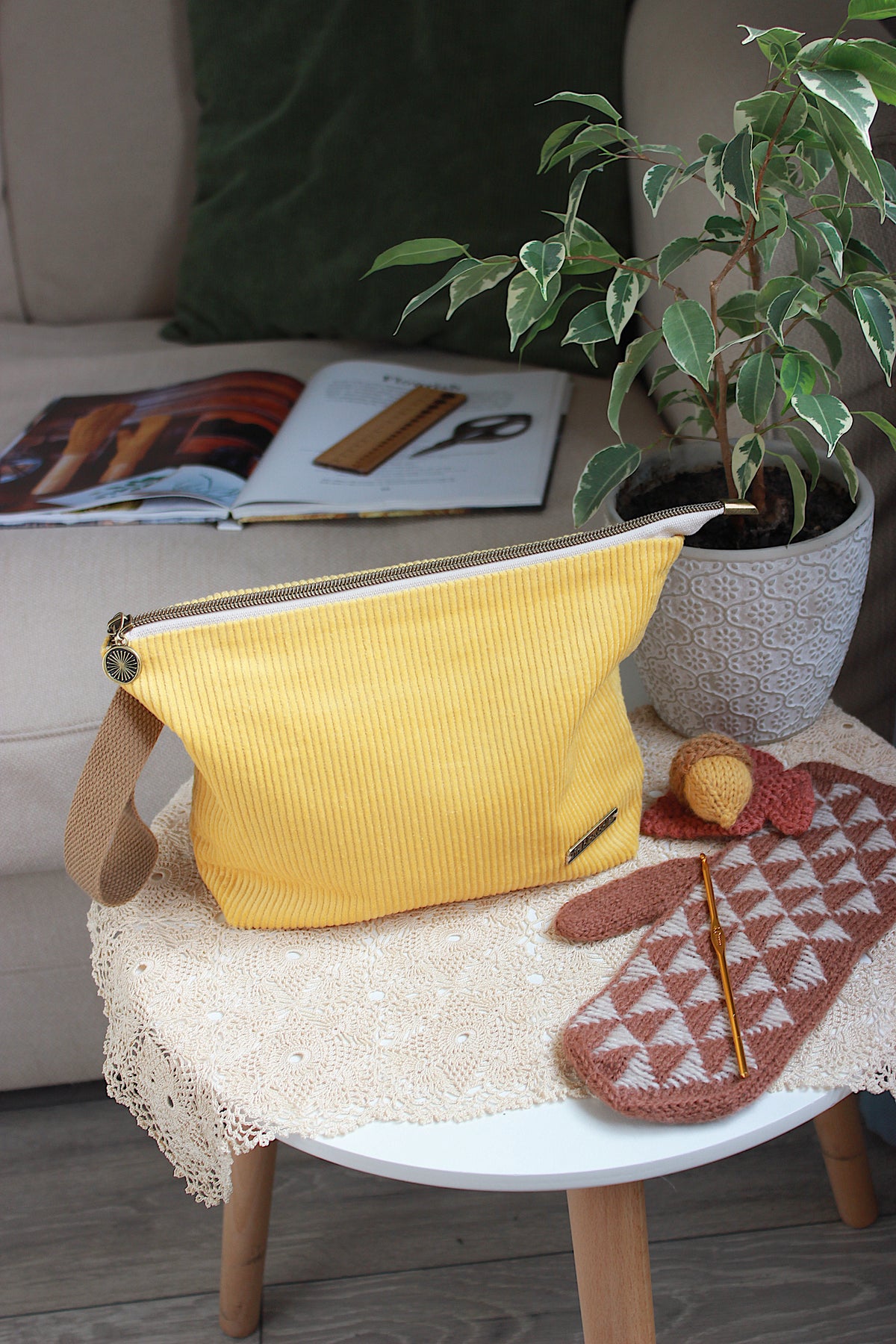 Yellow Corduroy Knitting Project Bag with Built-in Needle Holder & Matching Squeeze Purse |Handmade To Order