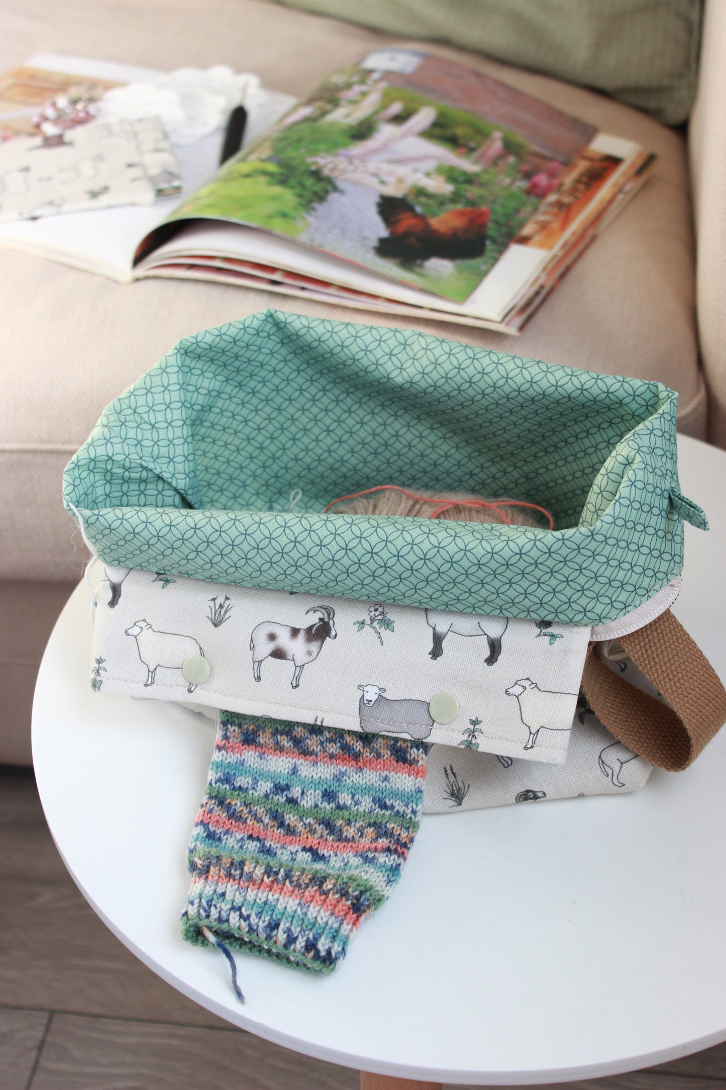 Knitting Project Bag with Built-in 20cm 8” DPN Holder & Matching Squeeze Purse | Sheep Printed Digital Cotton Fabric