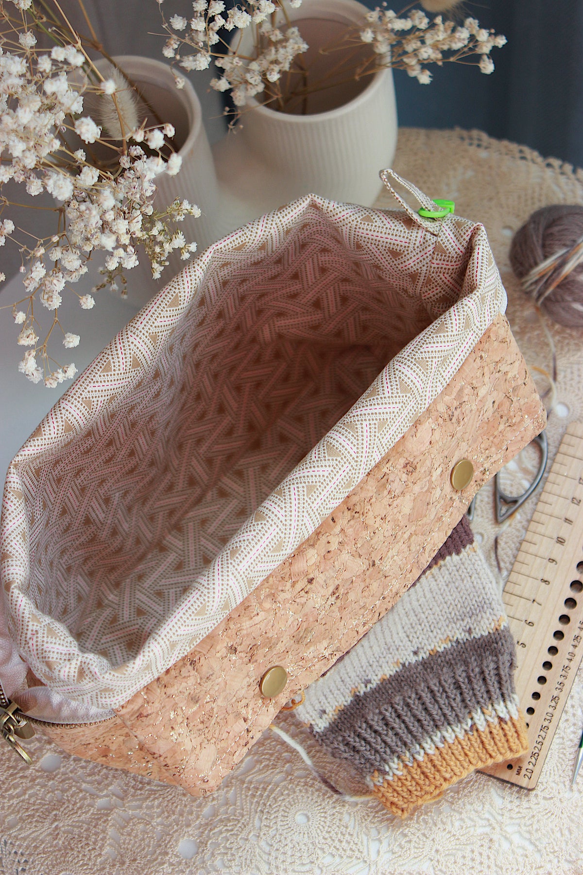 Cork Fabric Knitting Project Bag with Built-in Needle Holder