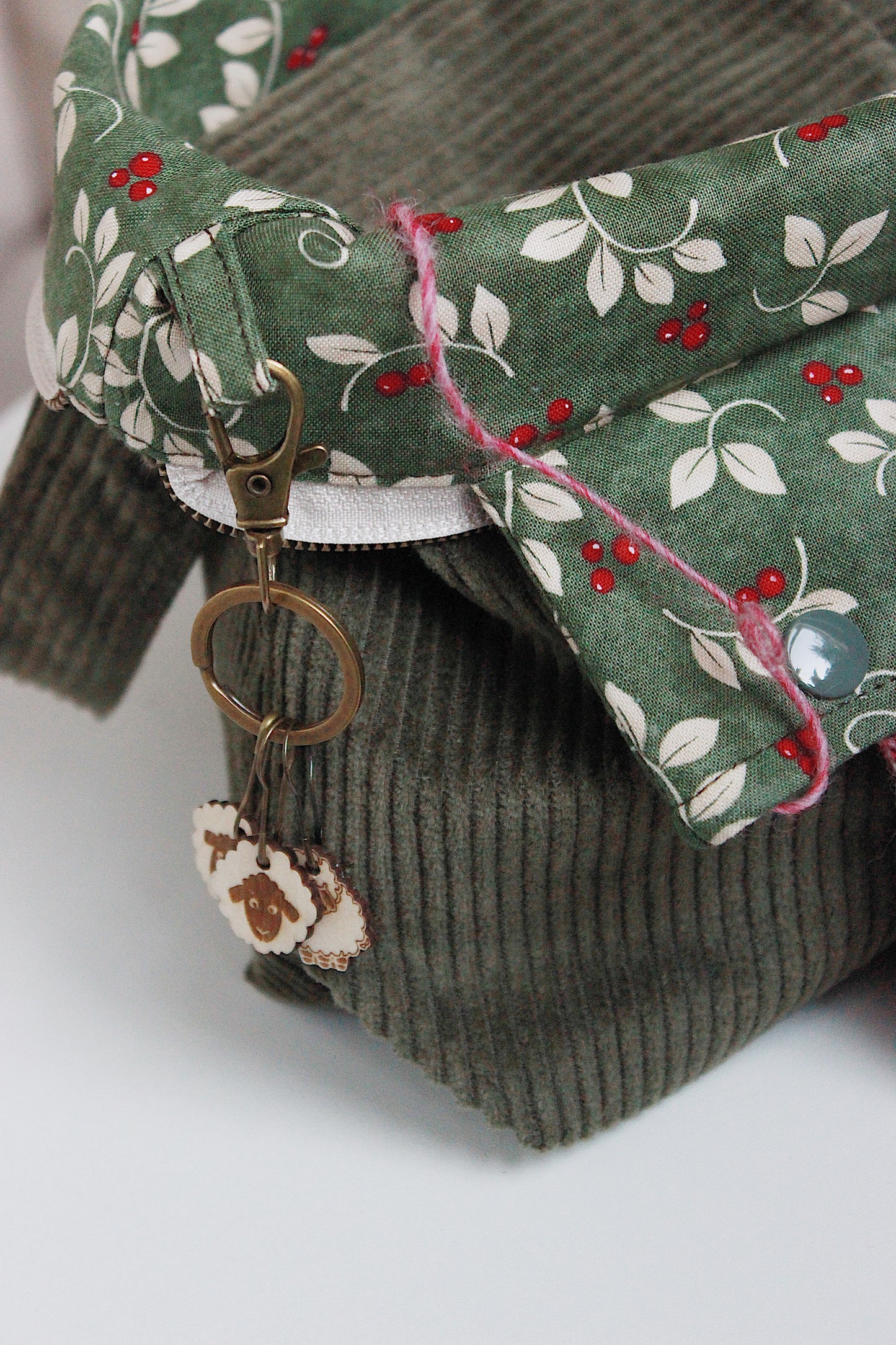 Olive Green Corduroy Knitting Project Bag with Built-in Needle Holder & Matching Squeeze Purse