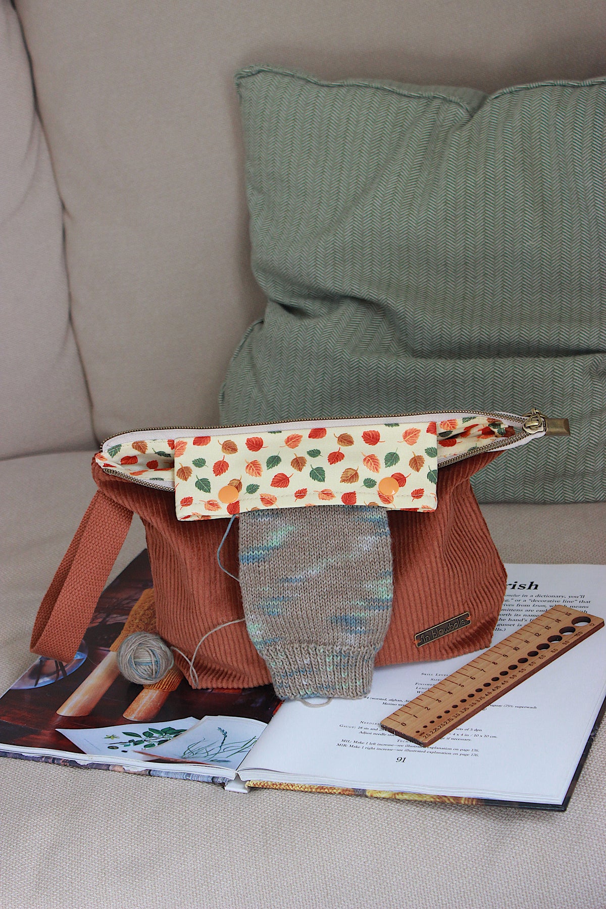 Autumn Leaves Corduroy Knitting Project Bag with Built-in Needle Holder & Matching Squeeze Purse