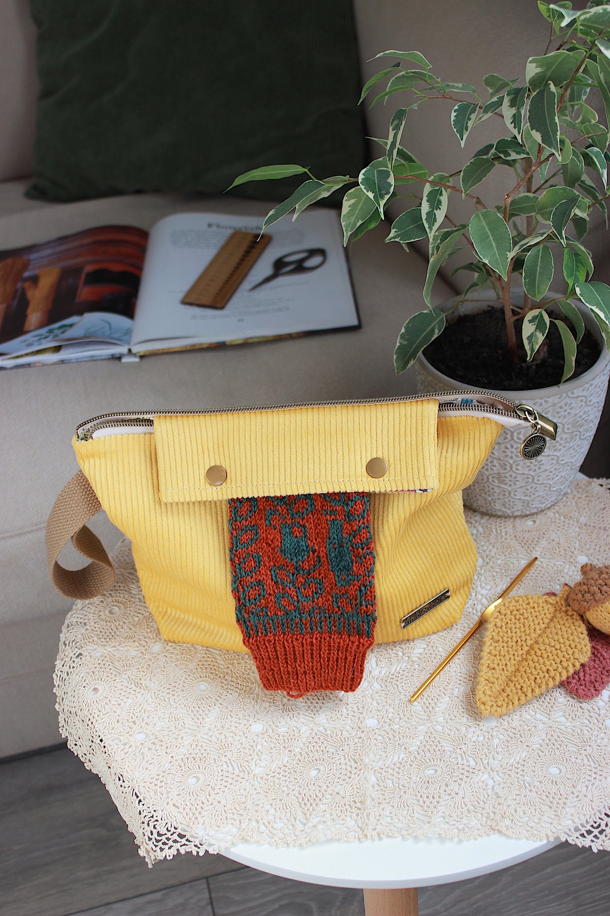 Yellow Corduroy Knitting Project Bag with Built-in Needle Holder & Matching Squeeze Purse |Handmade To Order