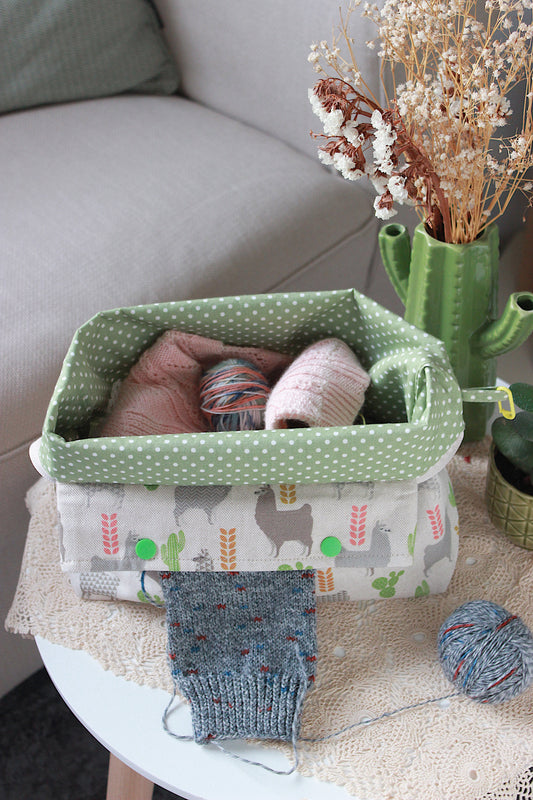 Alpacas Knitting Project Bag with Built-in DPN cosy | Printed Digital Canvas Fabric| Handmade To Order