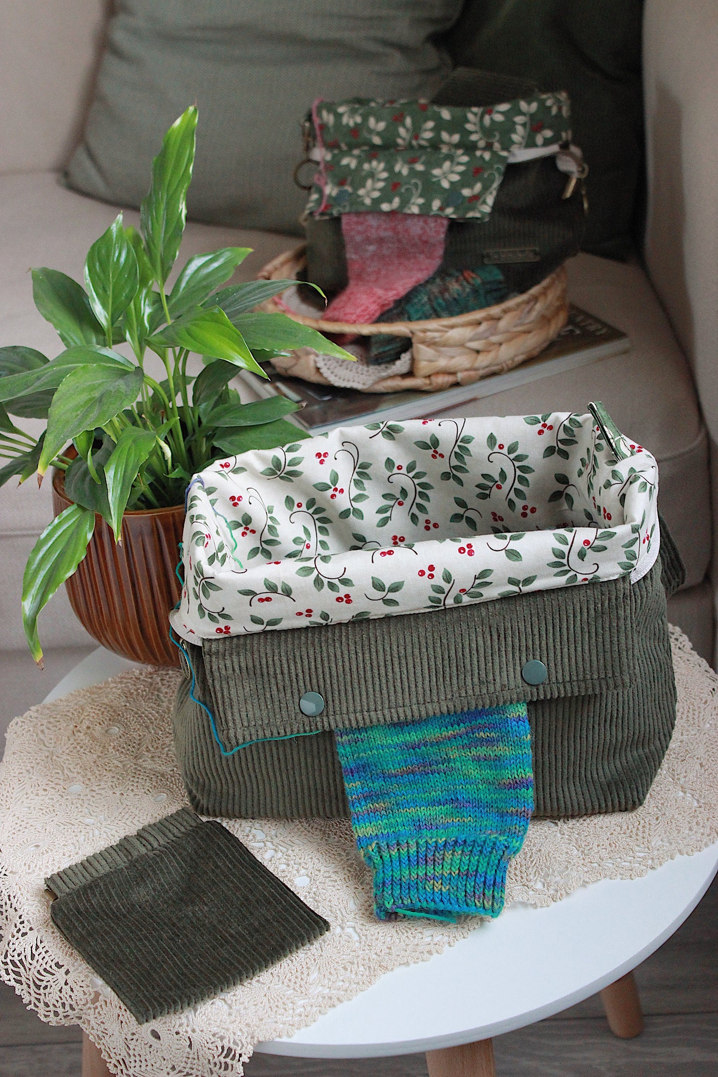 Olive Green Corduroy Knitting Project Bag with Built-in Needle Holder & Matching Squeeze Purse
