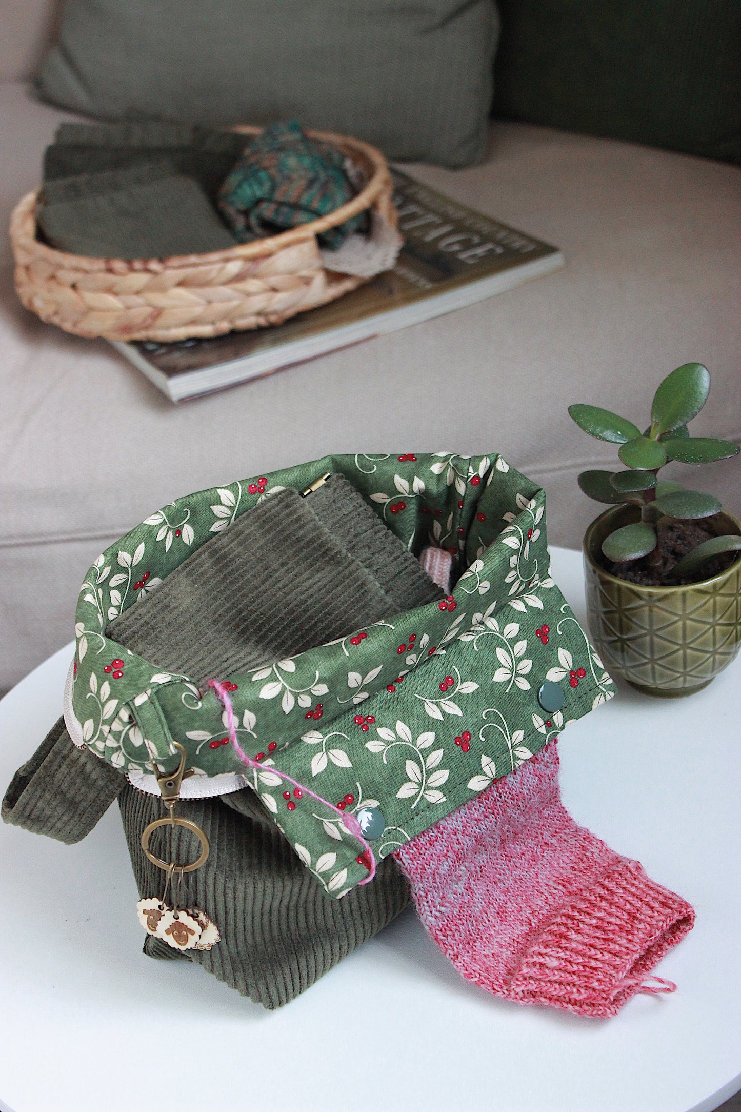 Olive Green Corduroy Knitting Project Bag with Built-in Needle Holder & Matching Squeeze Purse