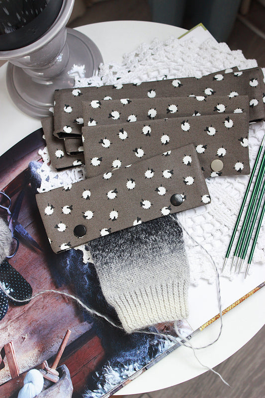 Sheep Allover Knitting Needle Holder 15cm 6”