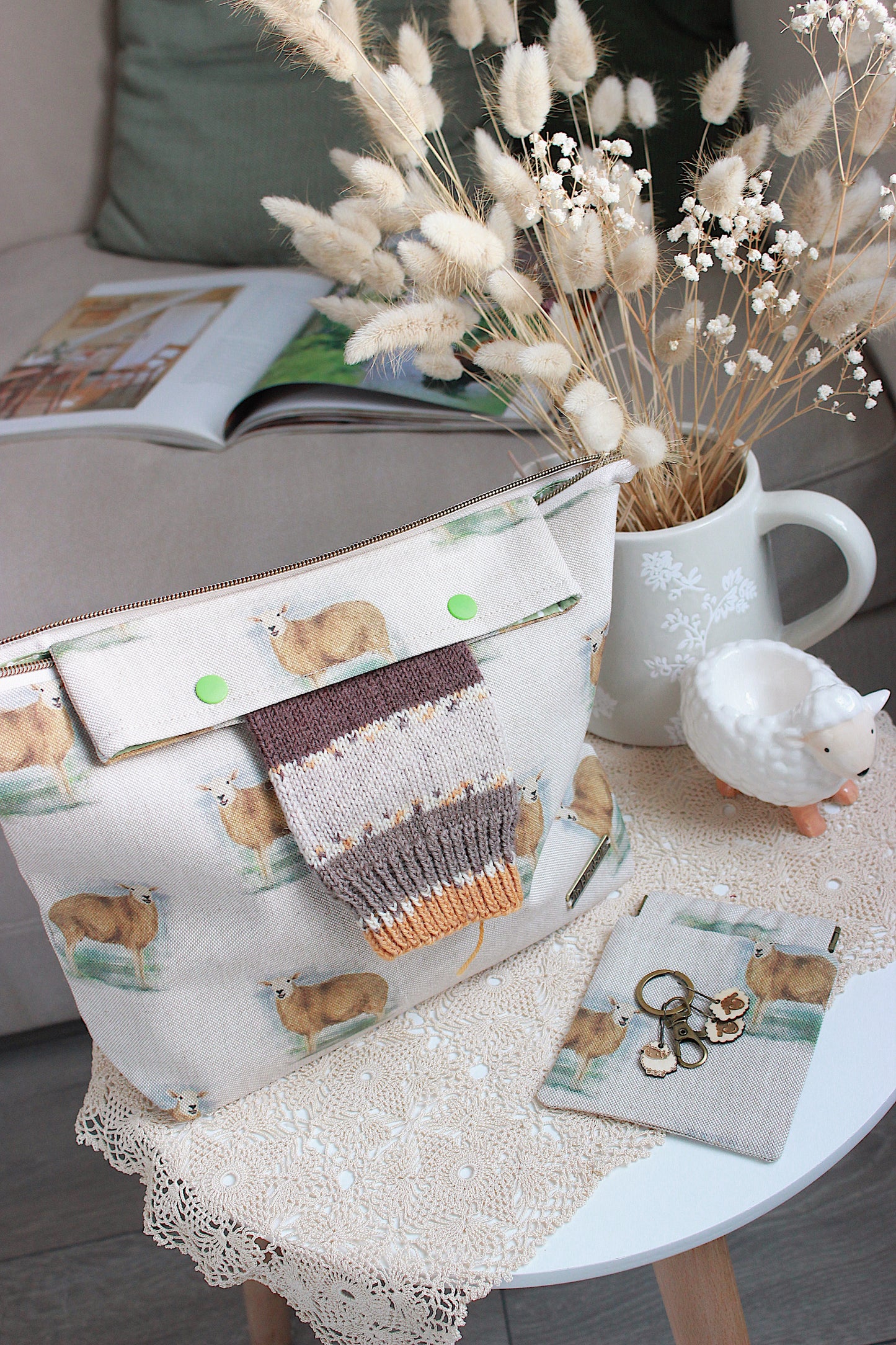 Knitting Project Bag with Built-in 20cm 8” DPN Holder & Matching Squeeze Purse | Sheep Printed Digital Canvas Fabric