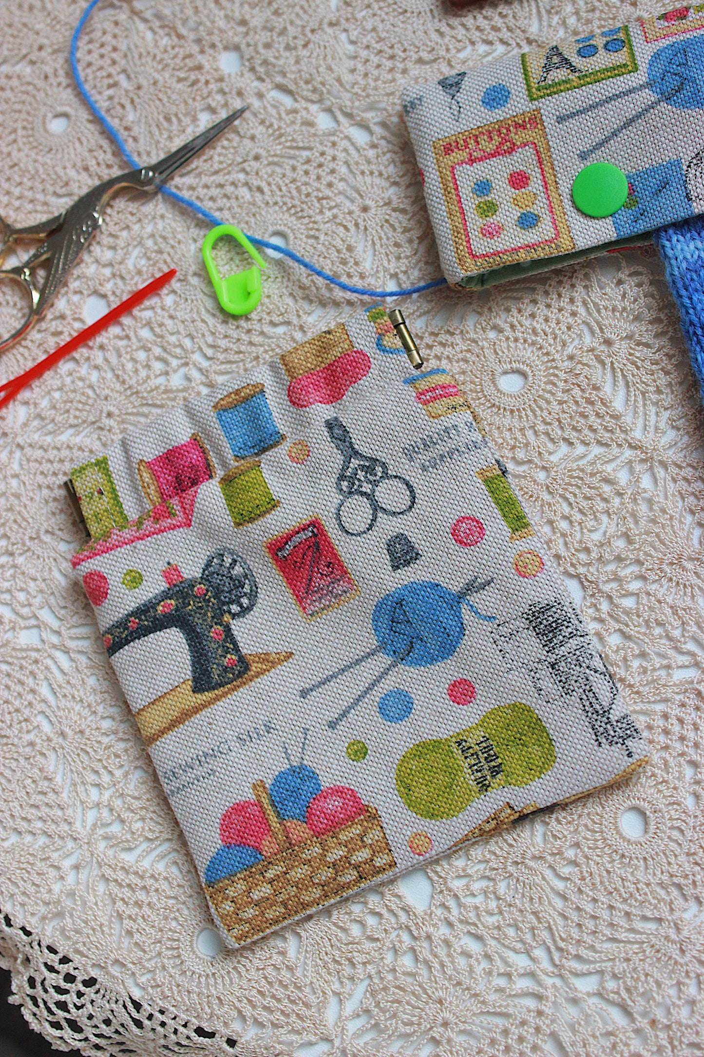 Knitting DPN holder 17cm 6.6” & Squeeze Purse