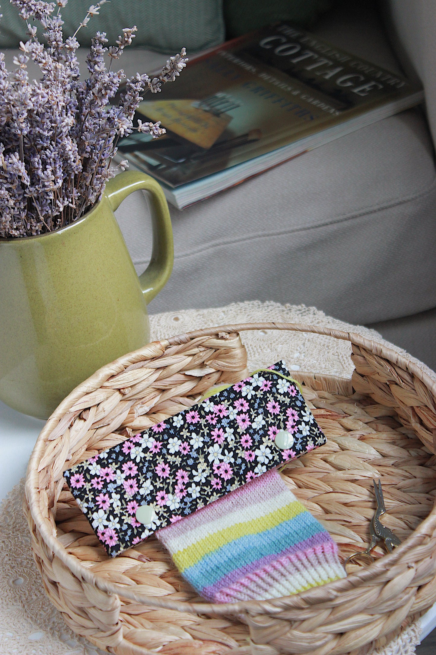 Floral Needlecord Knitting Needle Holder 15cm 6”