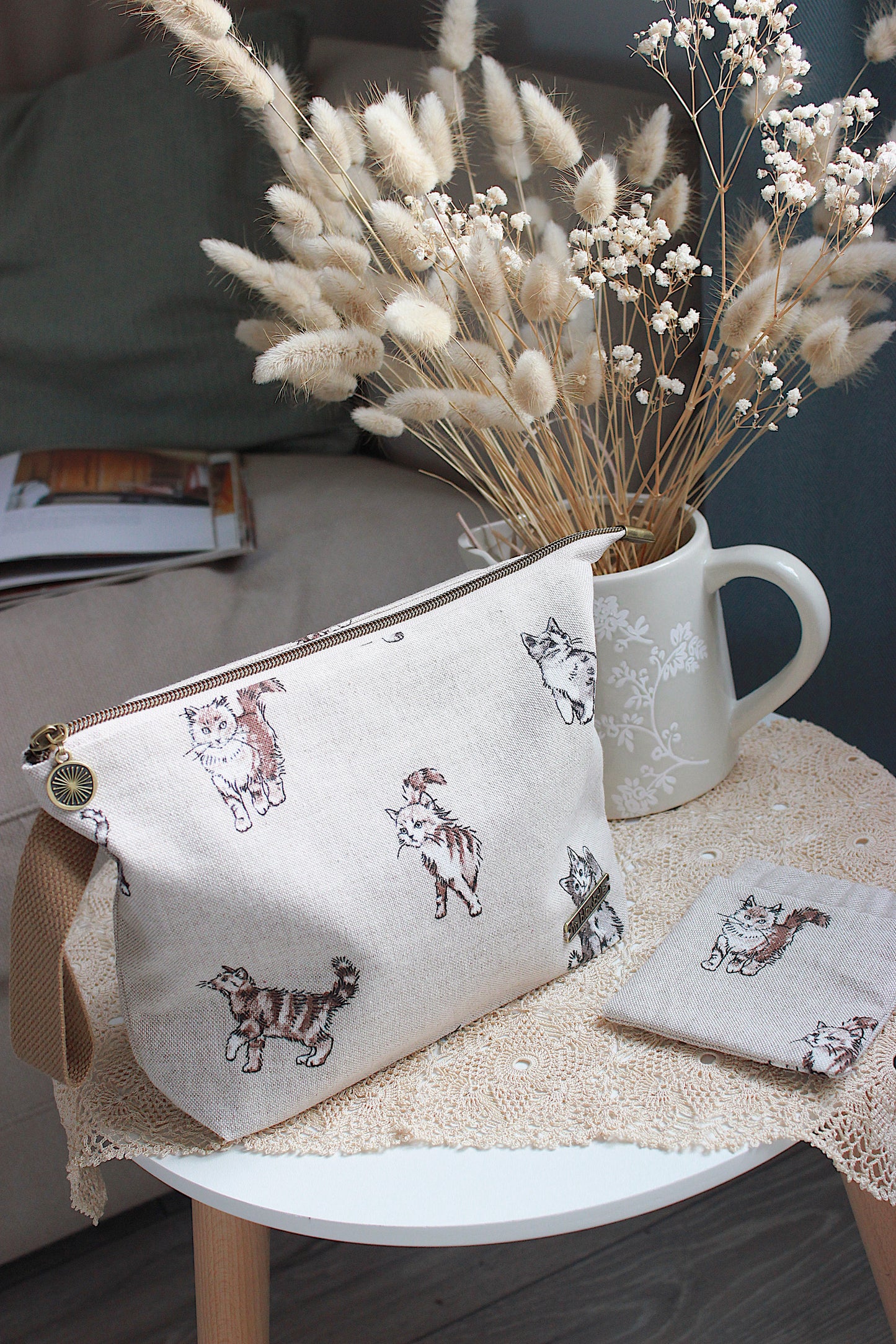 Cats Knitting Project Bag with Built-in DPN Holder & Matching Squeeze Purse | Handmade To Order