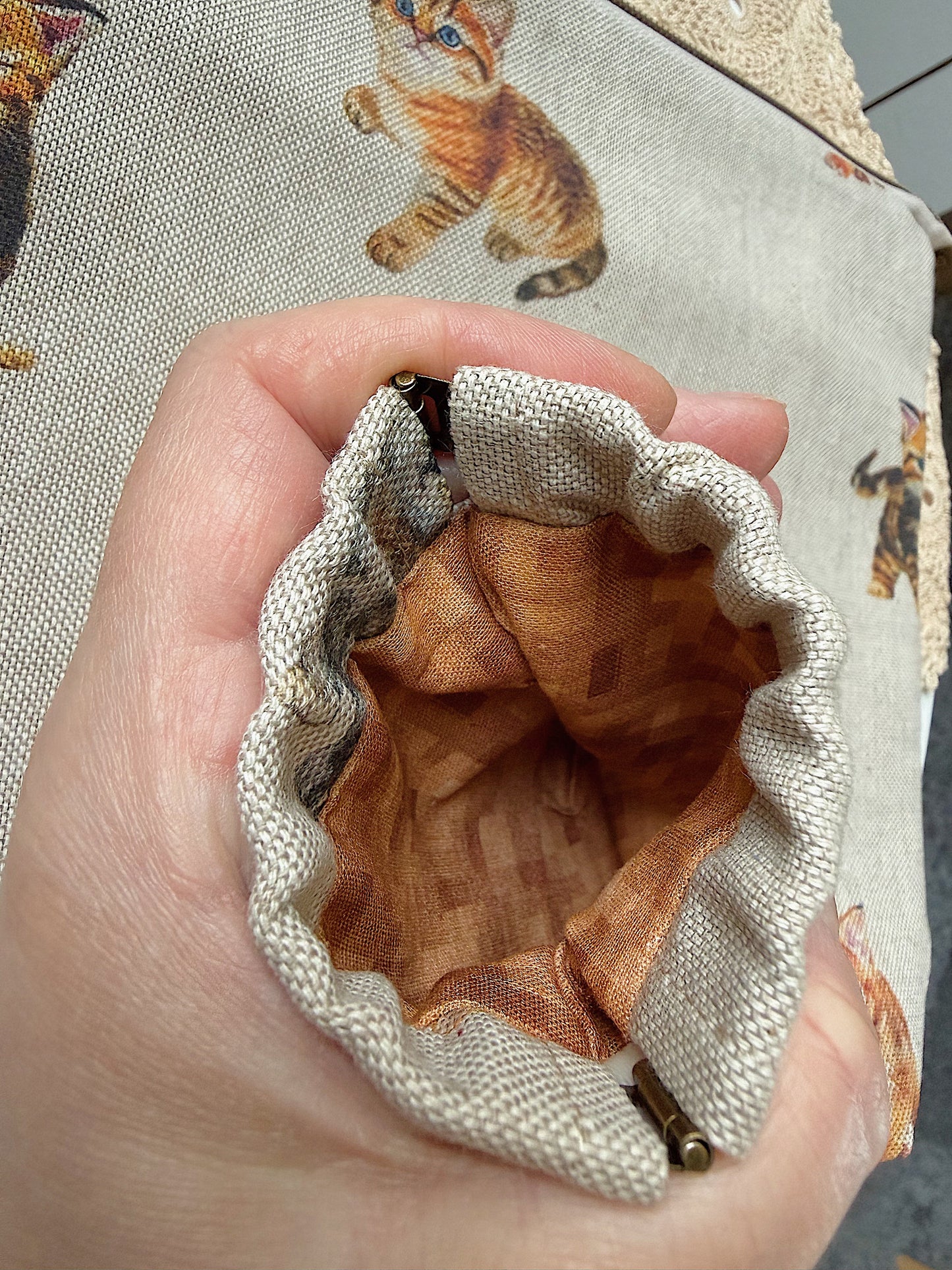 Cats Knitting Project Bag with Built-in DPN Holder & Matching Squeeze Purse | Handmade To Order