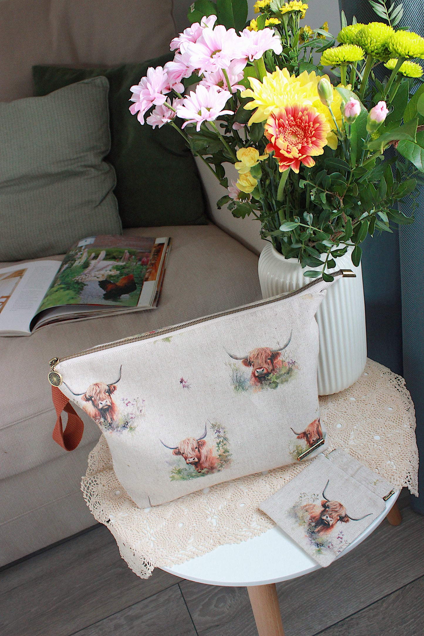 Knitting Project Bag with Built-in 20cm 8” DPN Holder & Matching Squeeze Purse | Highland Cows Printed Digital Canvas Fabric