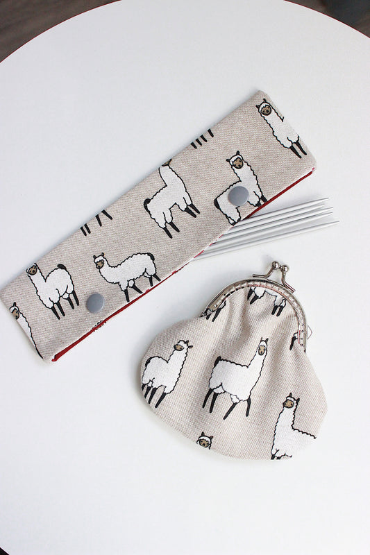 Alpacas Canvas DPN Holder & Metal Frame Coin Purse