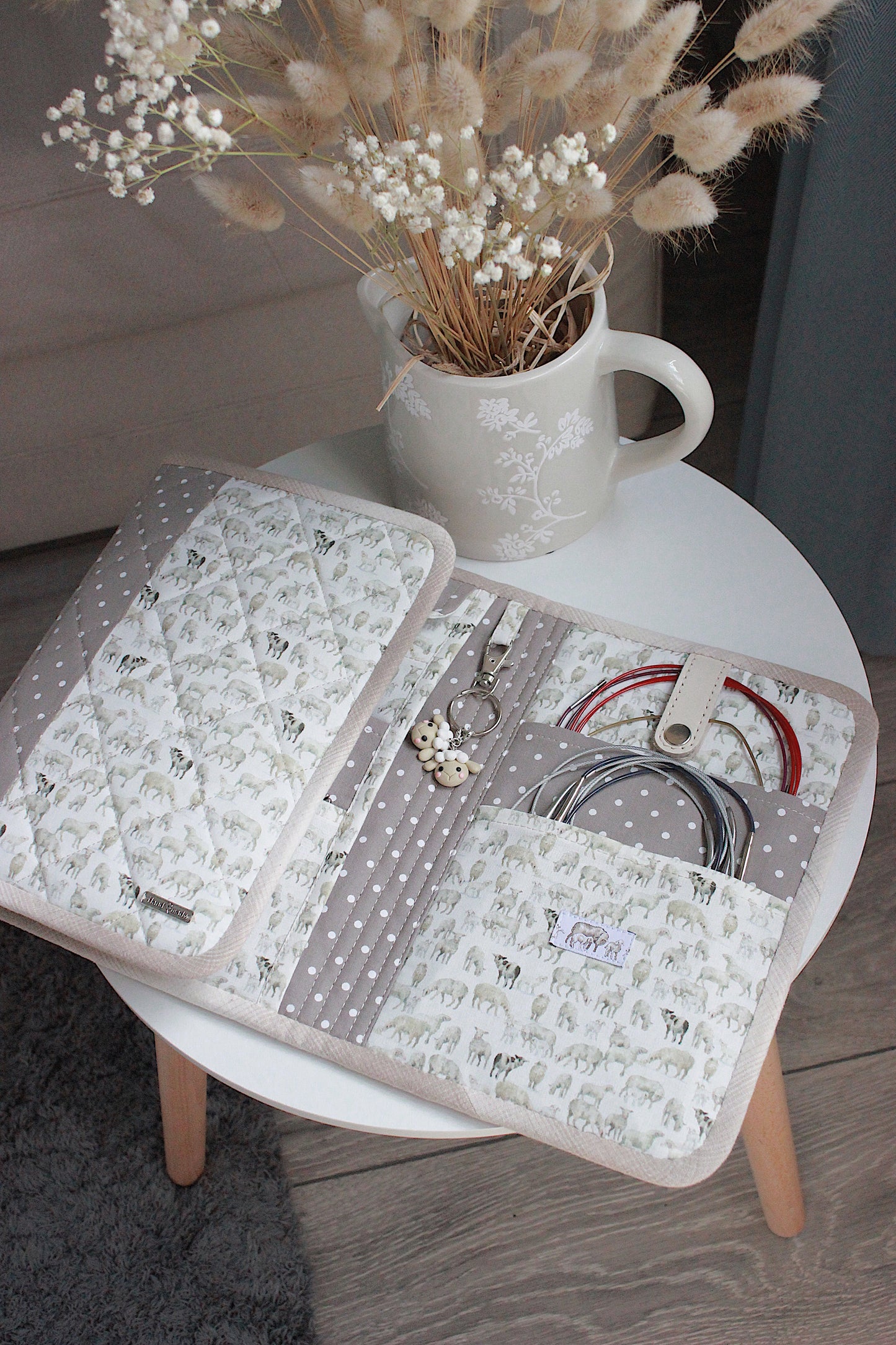 Sheep Allover Folded Knitting Needle Case
