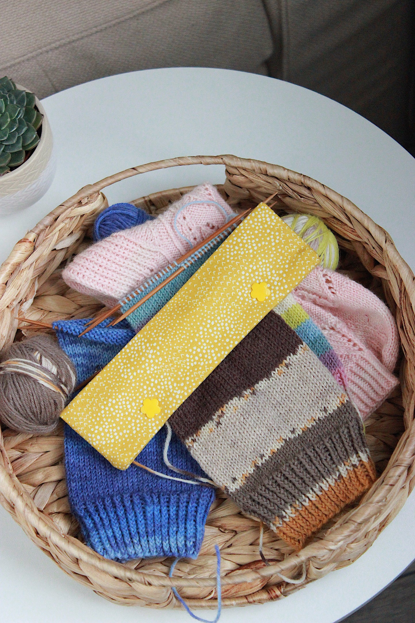 Yellow DPN Holder